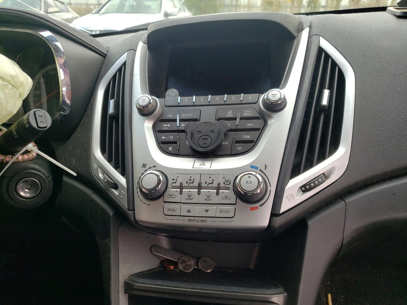 Photo 9 from auction – 2017 GMC TERRAIN SL with VIN 2GKALMEKXH6282801