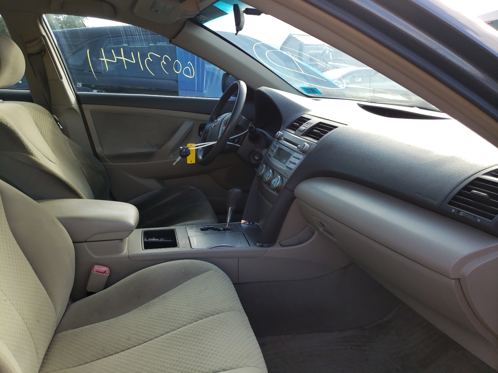Photo 5 from auction – 2007 TOYOTA CAMRY CE with VIN 4T1BE46KX7U637986