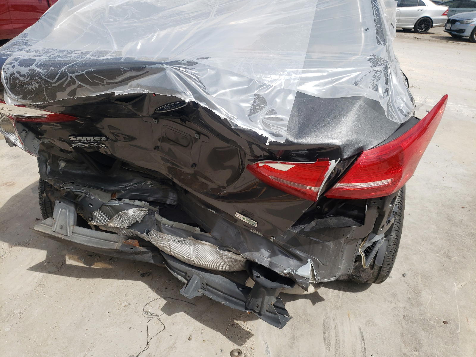 Photo 9 from auction – 2017 FORD FOCUS SE with VIN 1FADP3FE7HL341476