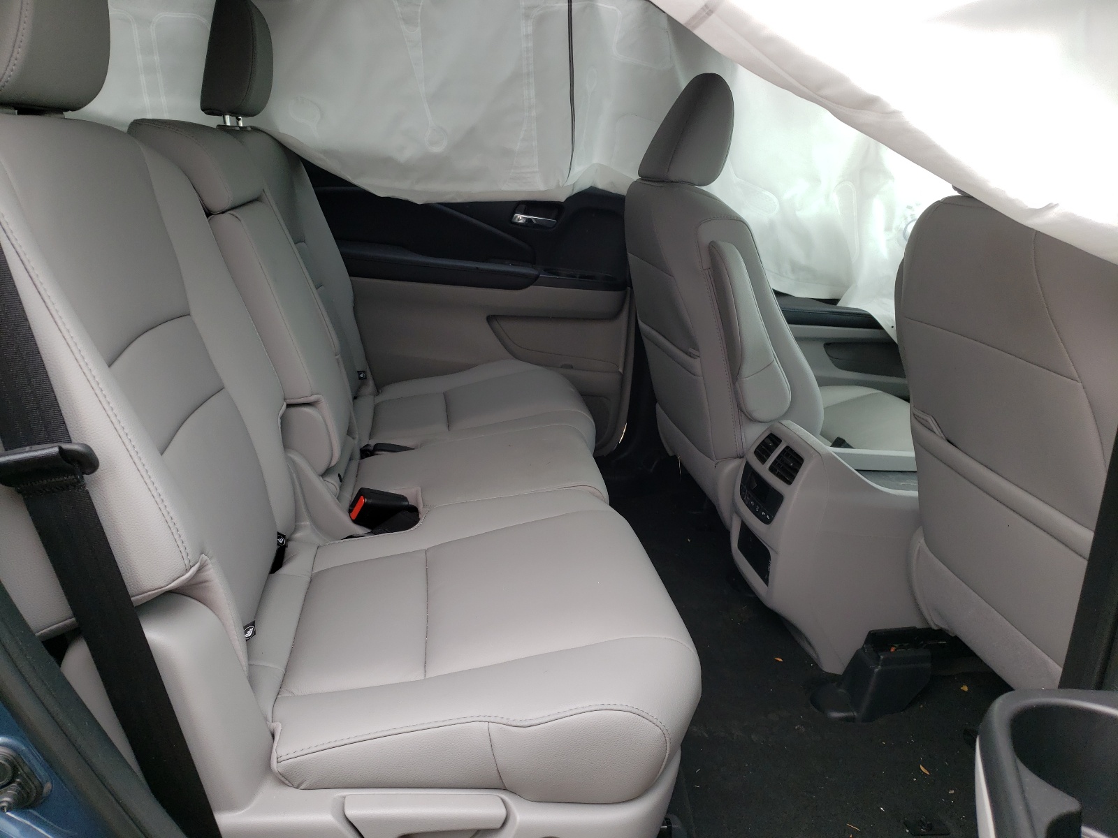 Photo 6 from auction – 2020 HONDA PILOT EXL with VIN 5FNYF5H5XLB016288