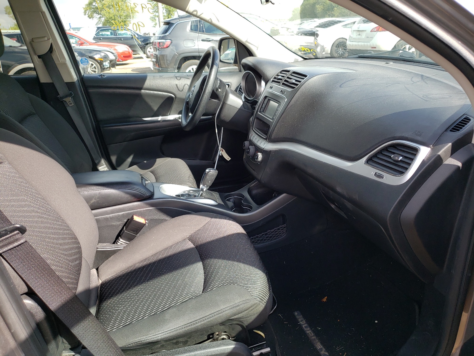 Photo 5 from auction – 2012 DODGE JOURNEY SX with VIN 3C4PDDBG3CT208515