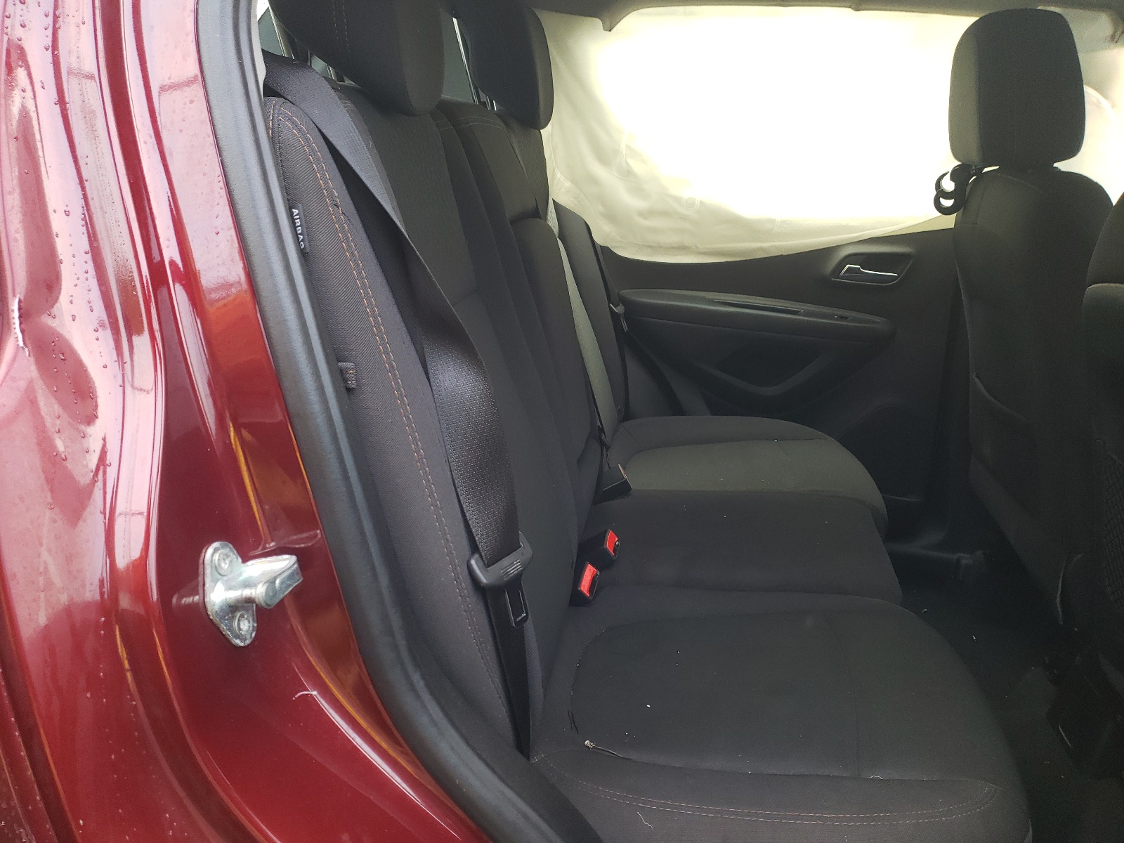 Photo 6 from auction – 2017 CHEVROLET TRAX LS with VIN 3GNCJKSB9HL165684