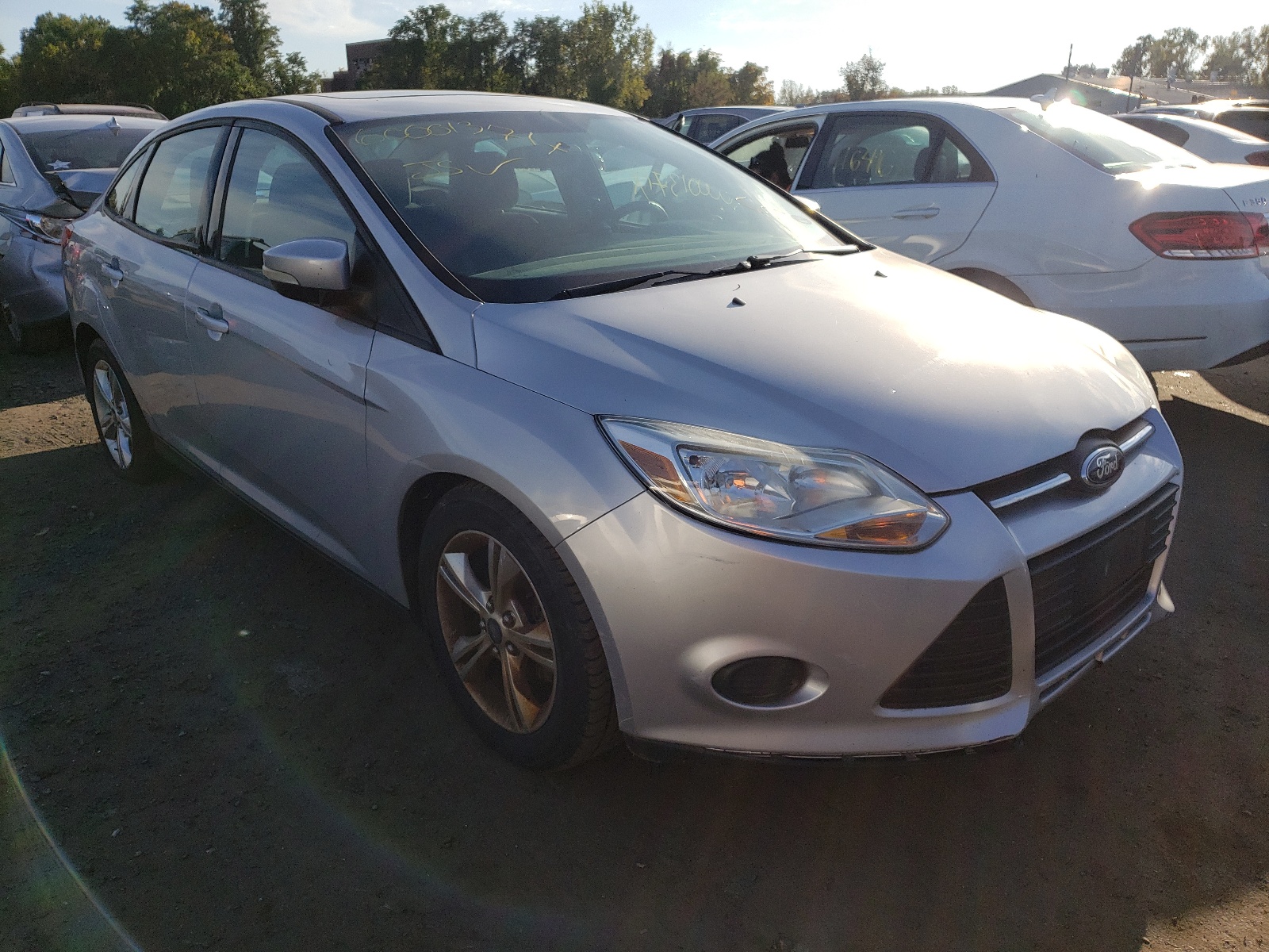 FORD FOCUS SE 2014 с VIN 1FADP3F20EL150497 - Фото с аукциона