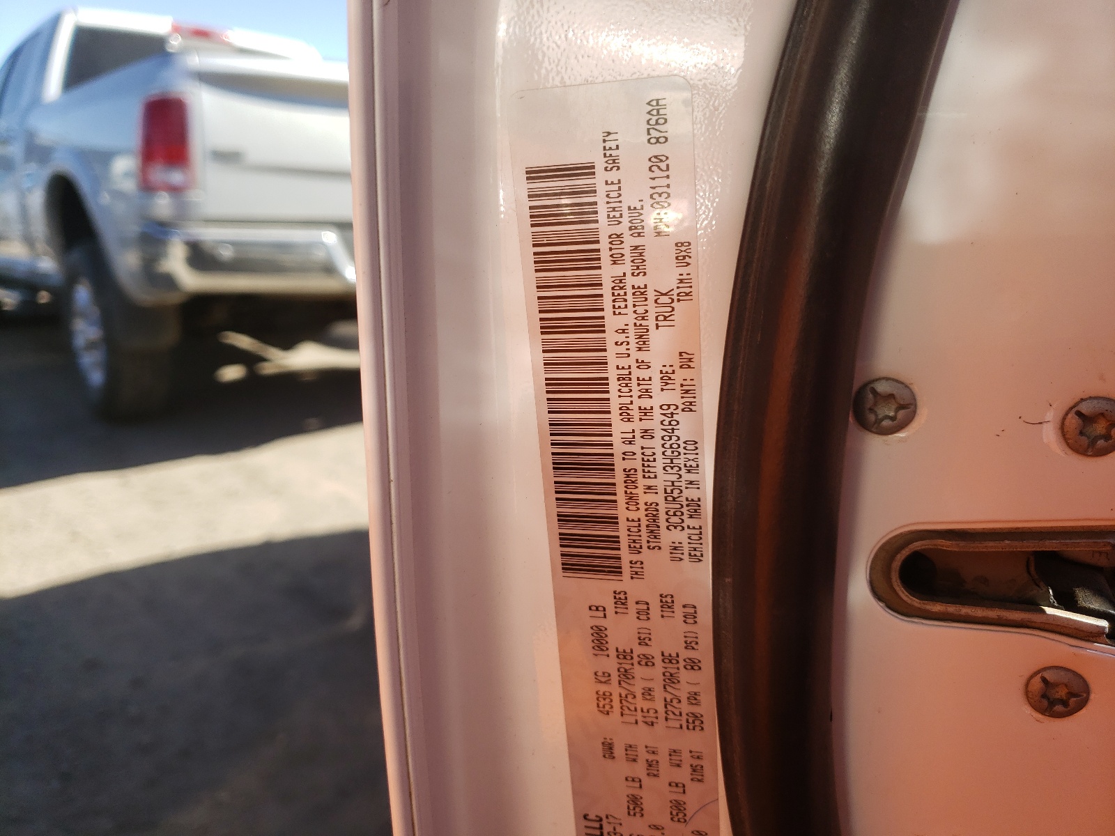 Photo 10 from auction – 2017 RAM 2500 ST with VIN 3C6UR5HJ3HG694649