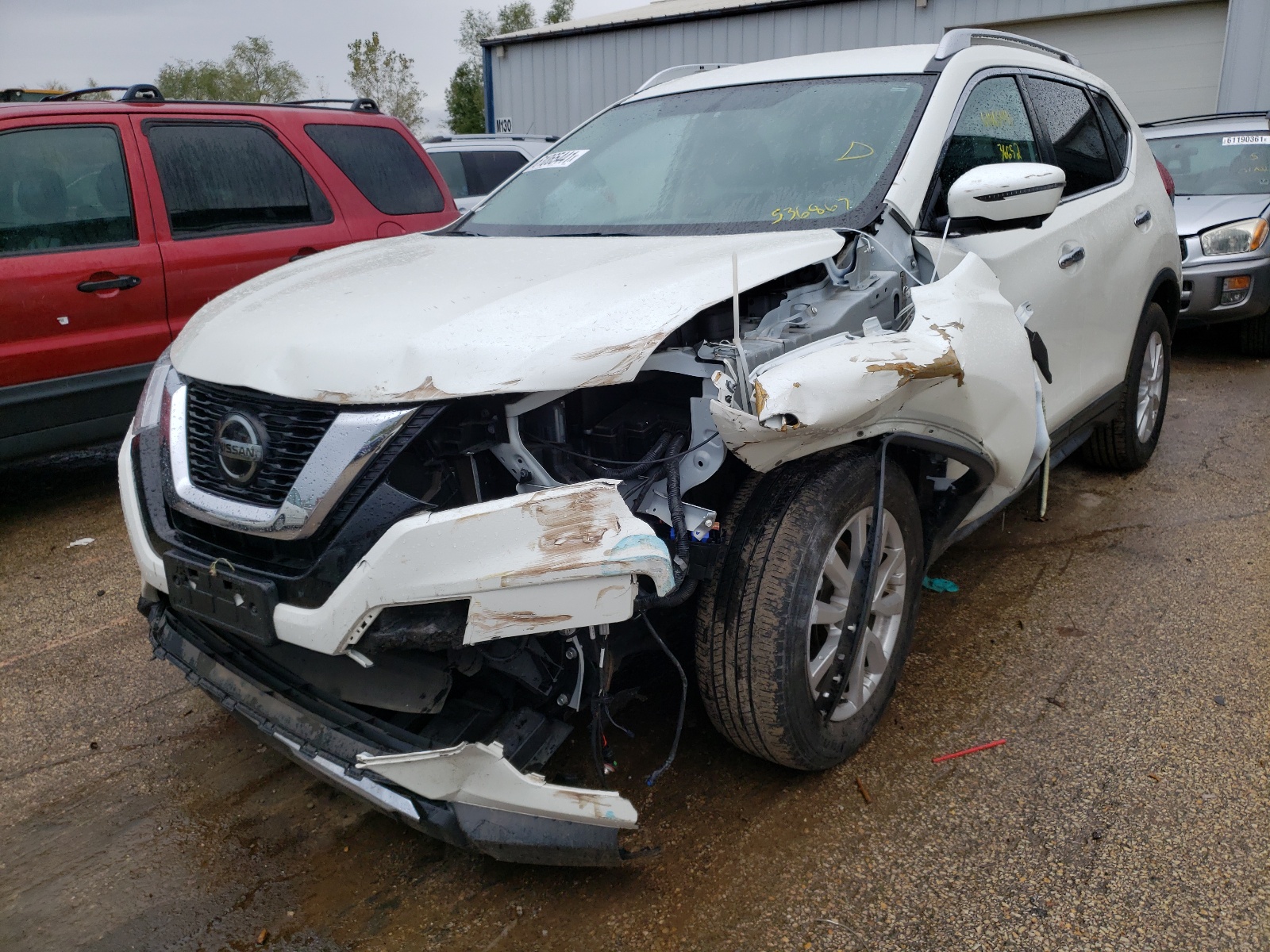 Photo 2 from auction – 2018 NISSAN ROGUE S with VIN KNMAT2MV5JP536867