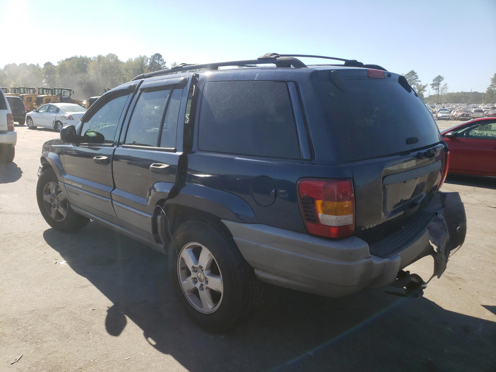 Photo 3 from auction – 2002 JEEP GRAND CHER with VIN 1J4GX48N12C195636