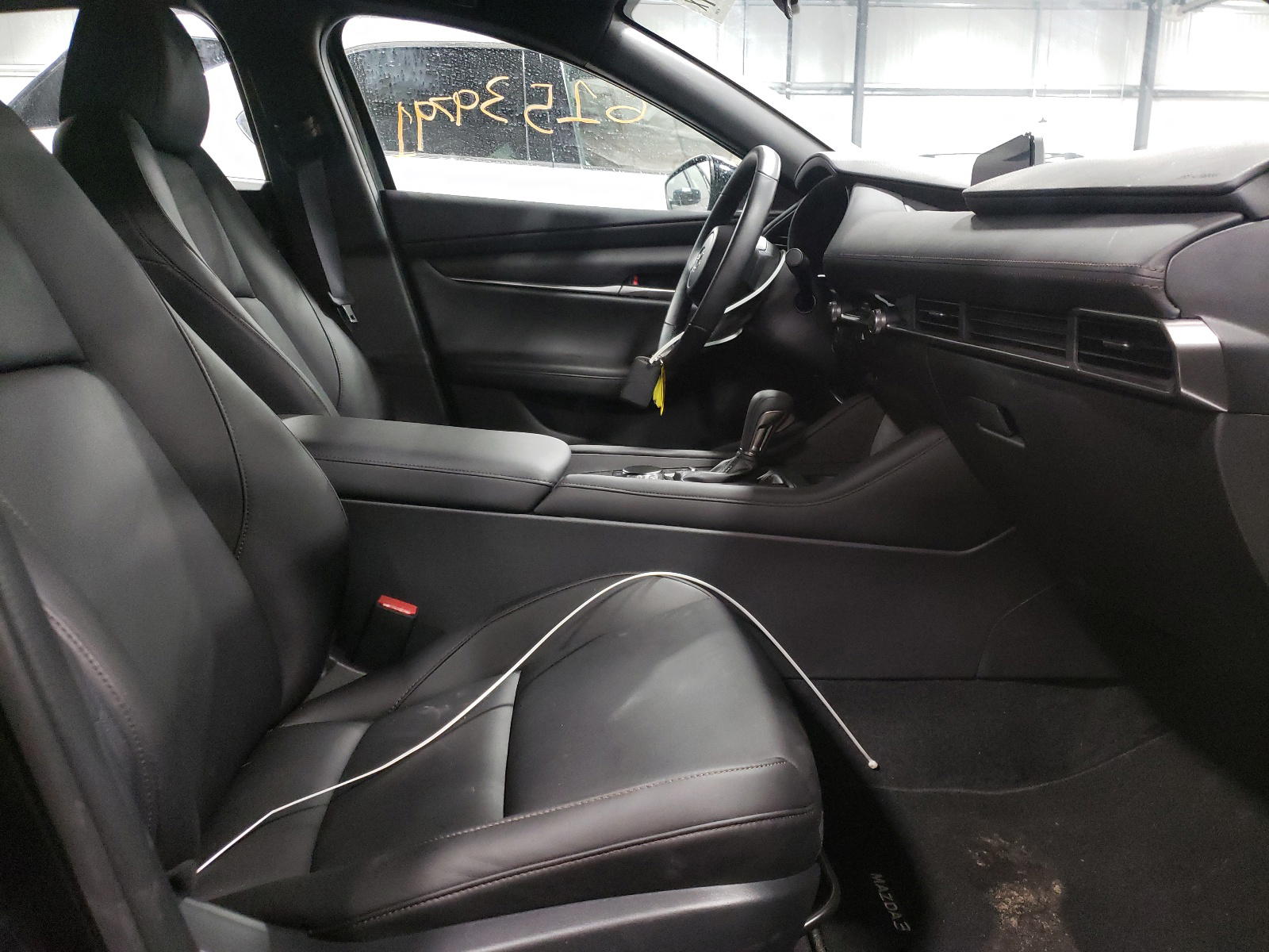 Photo 5 from auction – 2021 MAZDA 3 SELECT with VIN JM1BPBKL3M1345997