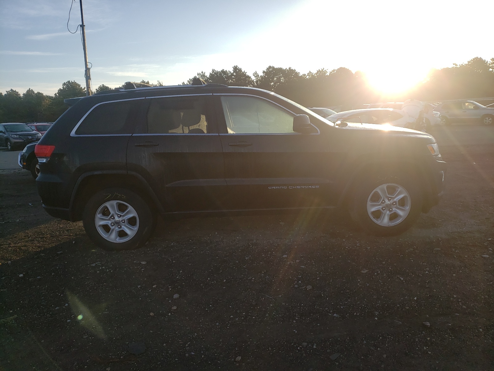 Photo 9 from auction – 2014 JEEP GRAND CHER with VIN 1C4RJFAG4EC372126