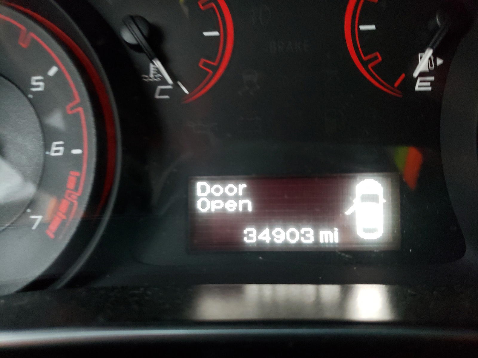 Photo 8 from auction – 2014 DODGE DART SXT with VIN 1C3CDFBBXED910164