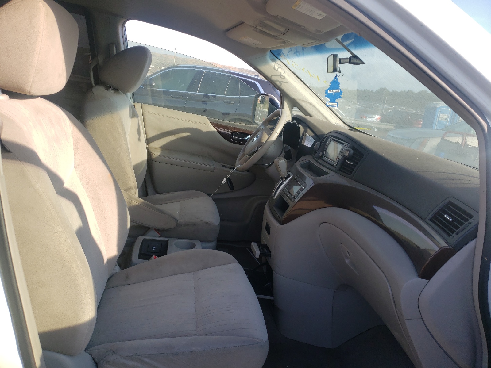 Photo 5 from auction – 2017 NISSAN QUEST S with VIN JN8AE2KP1H9169161