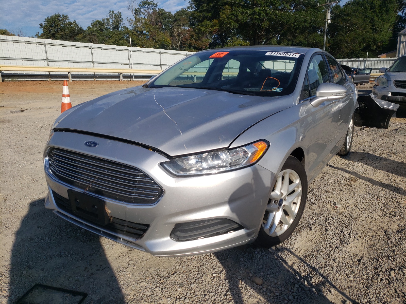 Zdjęcie 2 z aukcji – 2015 FORD FUSION z VIN 3FA6P0HD0FR275539