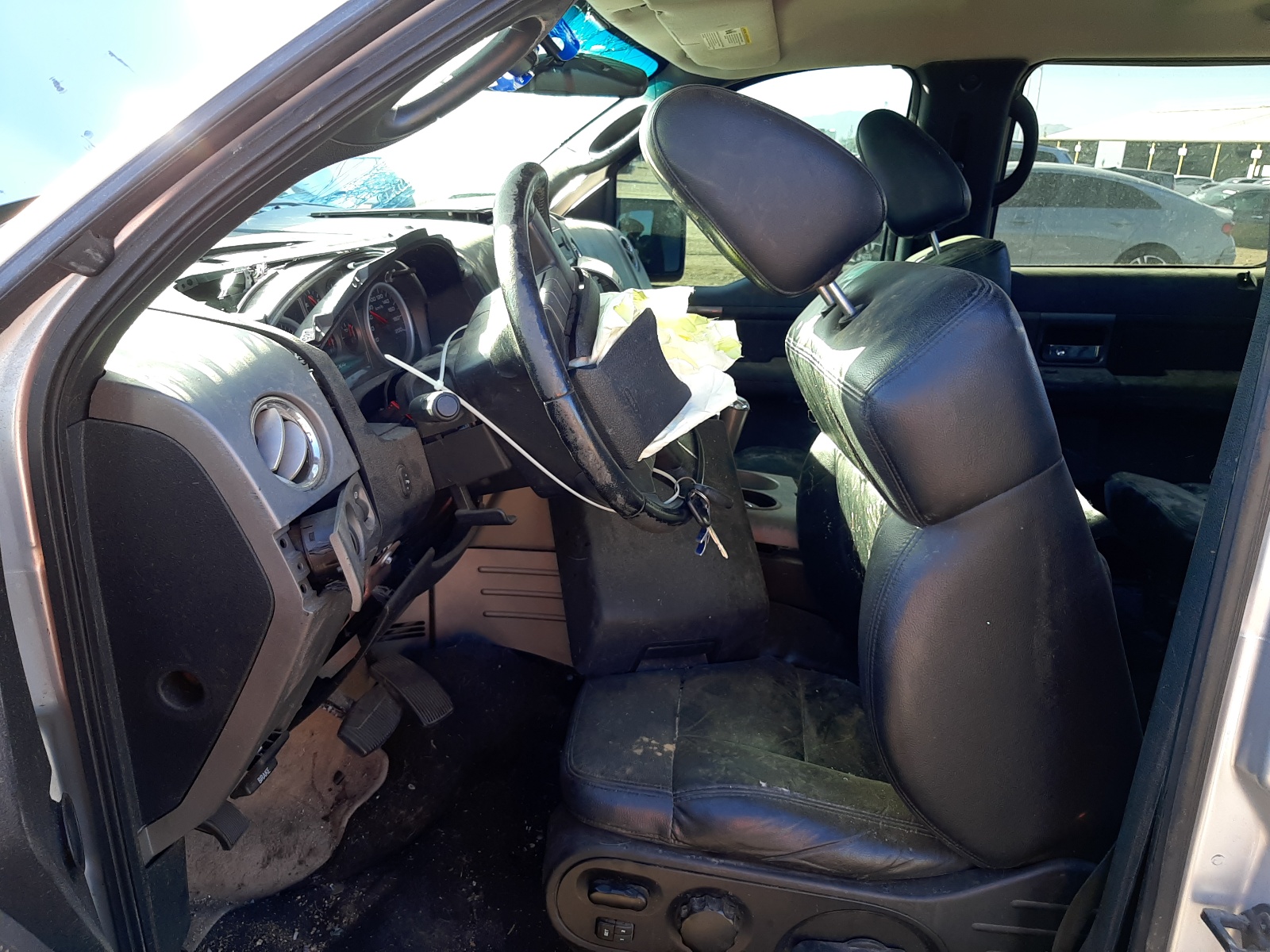 Photo 5 from auction – 2007 FORD F150 SUPER with VIN 1FTPW14V27FB14985
