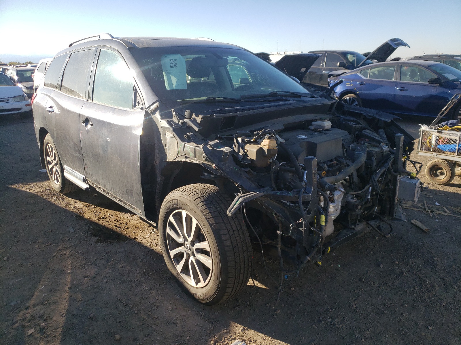 Photo 1 from auction – 2013 NISSAN PATHFINDER with VIN 5N1AR2MM6DC629782