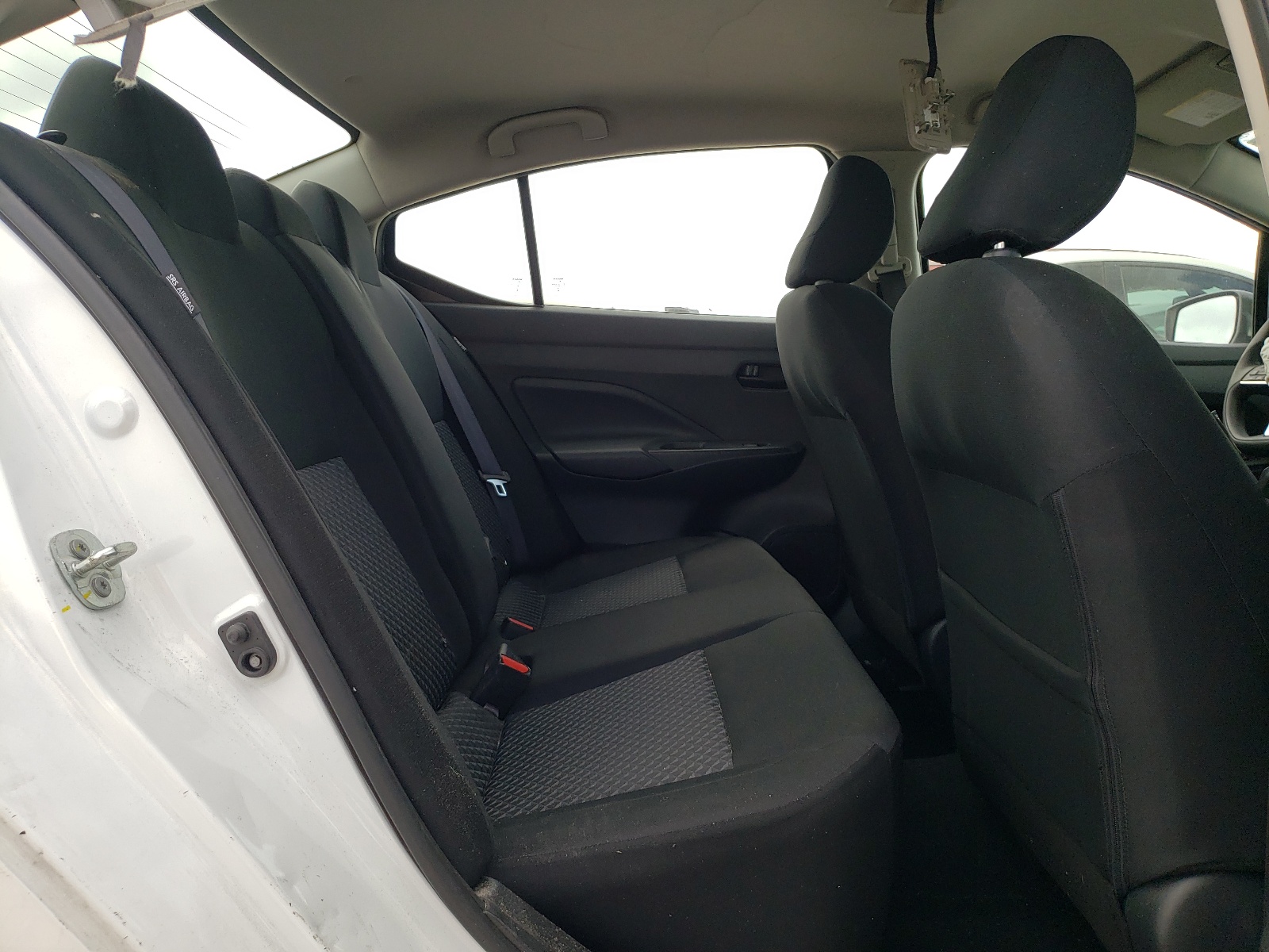 Photo 6 from auction – 2020 NISSAN VERSA S with VIN 3N1CN8DV4LL914619