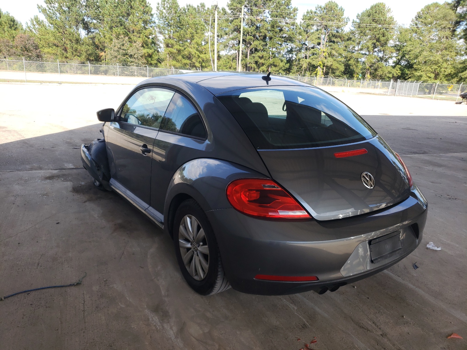Photo 3 from auction – 2014 VOLKSWAGEN BEETLE with VIN 3VWFP7AT1EM624561