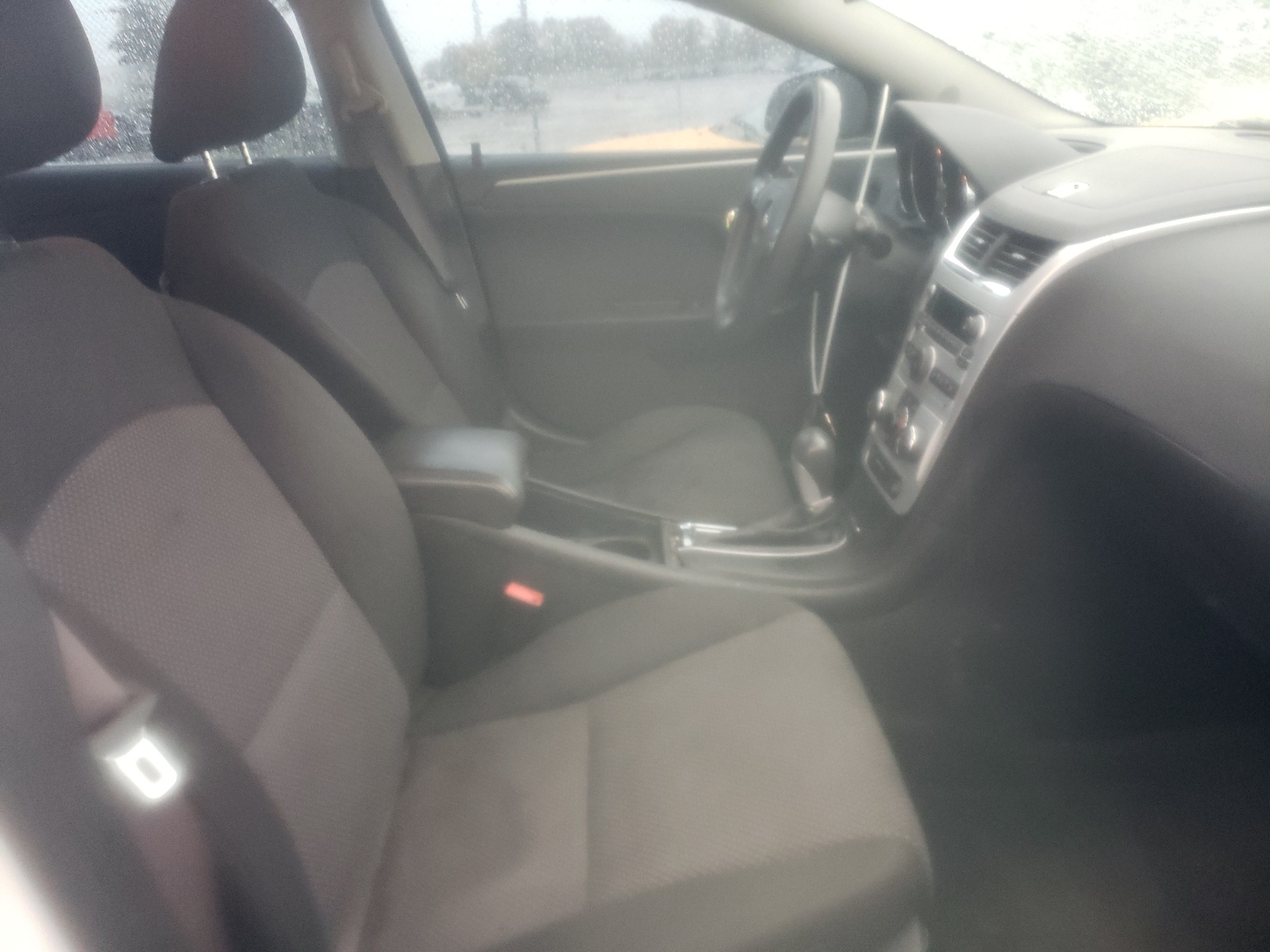 Photo 5 from auction – 2010 CHEVROLET MALIBU 1LT with VIN 1G1ZC5EB0AF110480