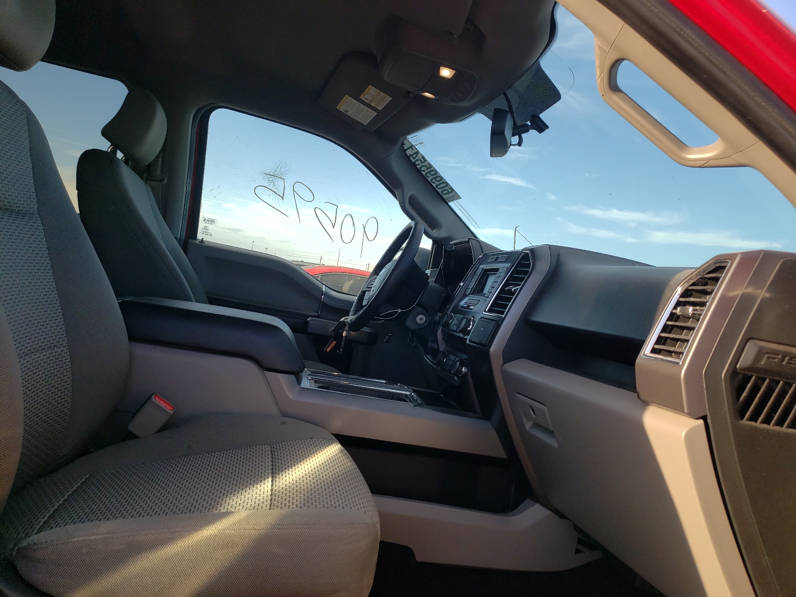 Photo 5 from auction – 2016 FORD F150 SUPER with VIN 1FTFW1EG8GKD33405