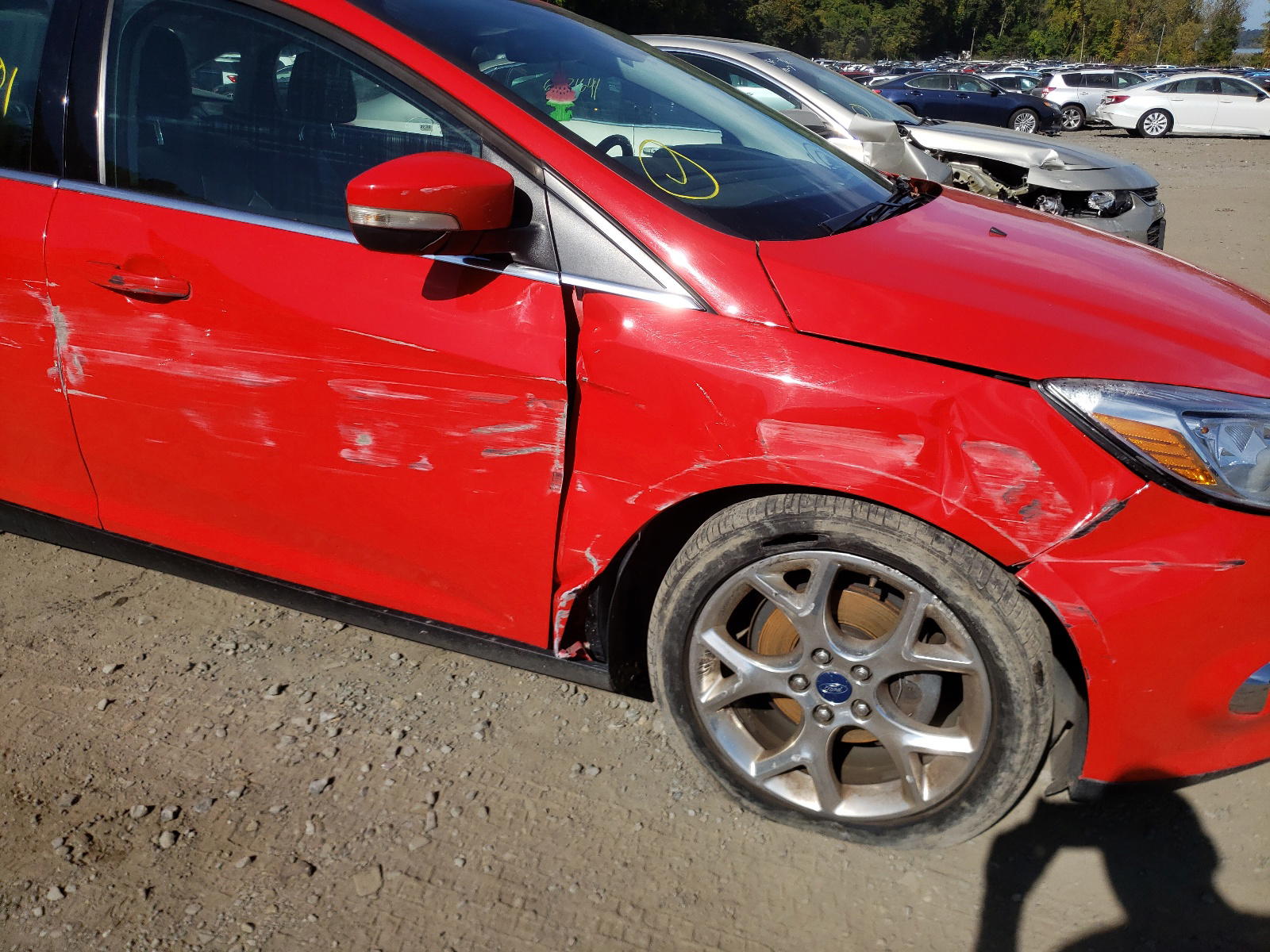 Photo 9 from auction – 2012 FORD FOCUS SEL with VIN 1FAHP3H22CL219136
