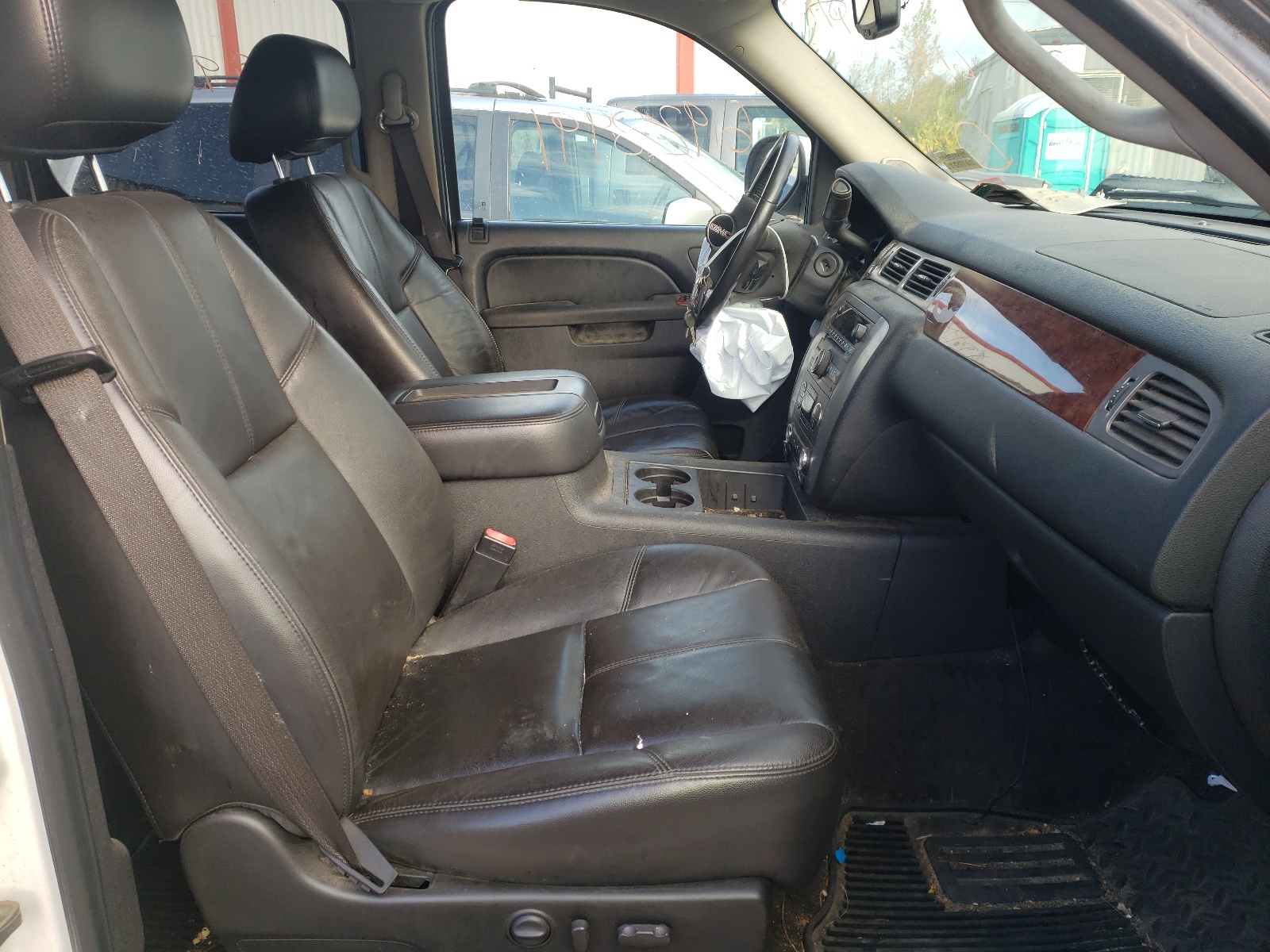 Photo 5 from auction – 2010 GMC SIERRA K15 with VIN 3GTRKWE39AG146370