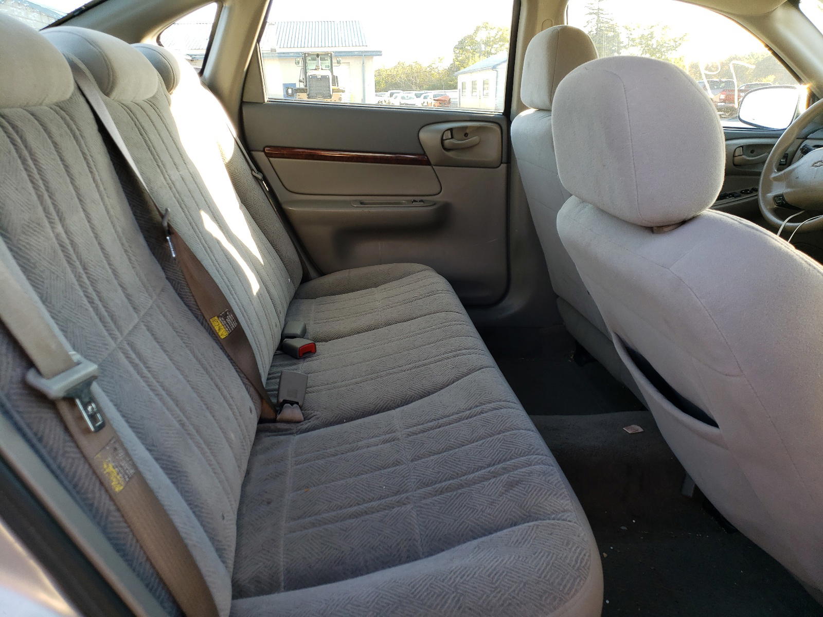 Photo 6 from auction – 2005 CHEVROLET IMPALA with VIN 2G1WF52E459395255