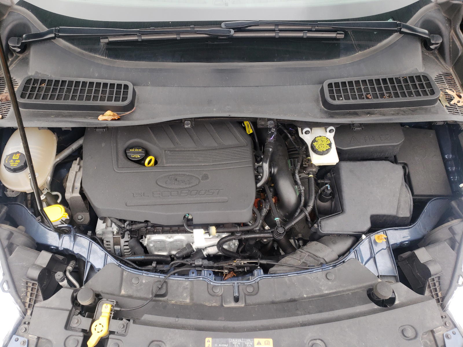 Photo 7 from auction – 2018 FORD ESCAPE SE with VIN 1FMCU9GD7JUC84411