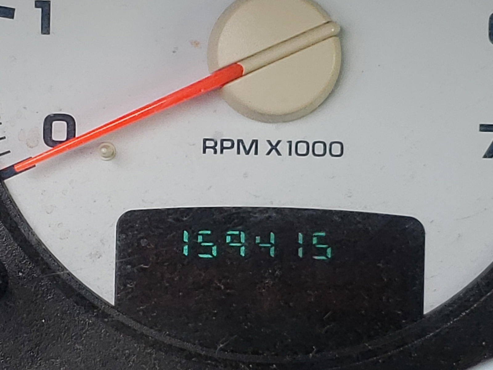 Photo 8 from auction – 2002 DODGE RAM 1500 with VIN 1B7HU16Z82J118684