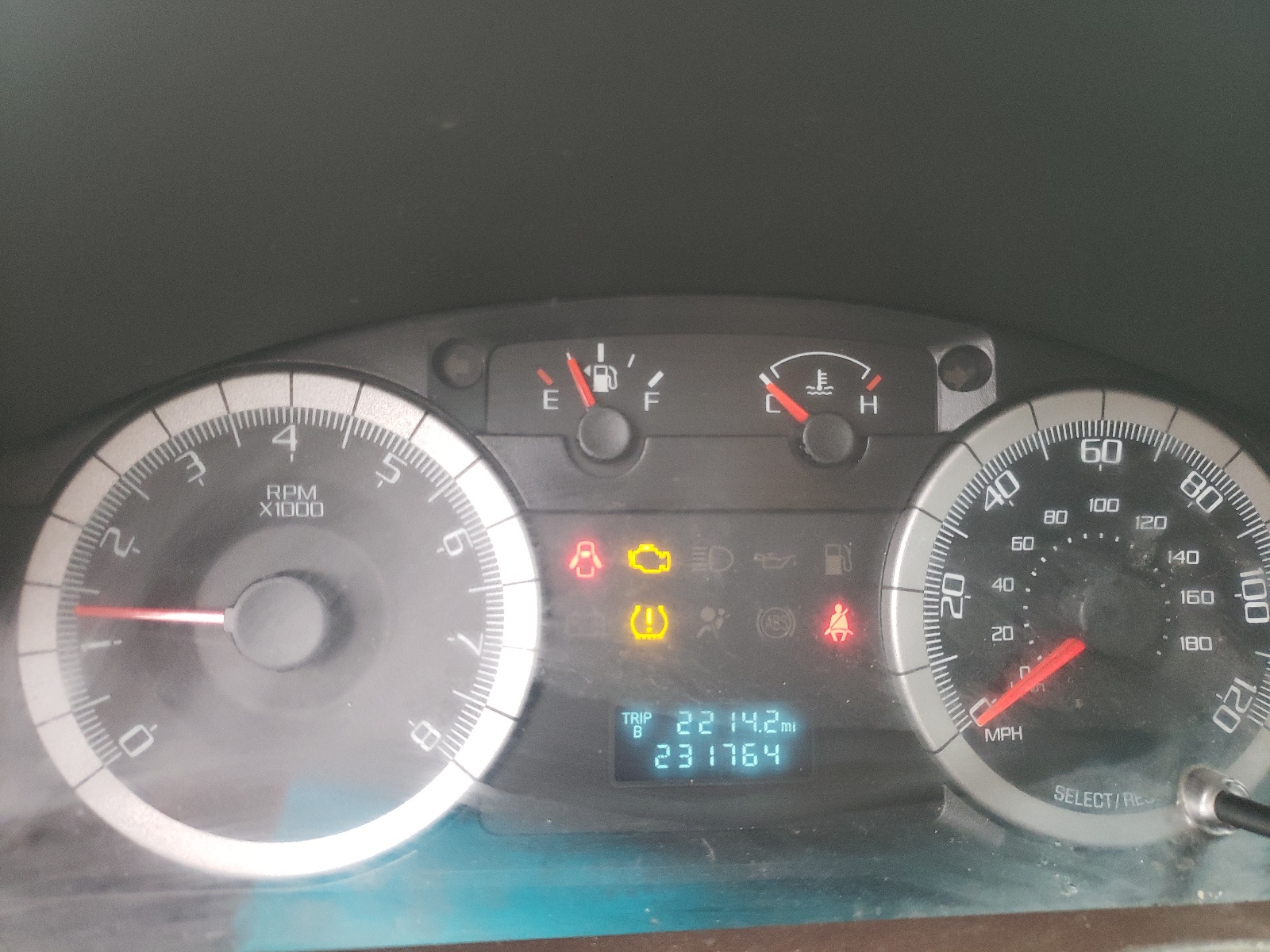 Photo 8 from auction – 2008 FORD ESCAPE XLT with VIN 1FMCU03Z98KA16267