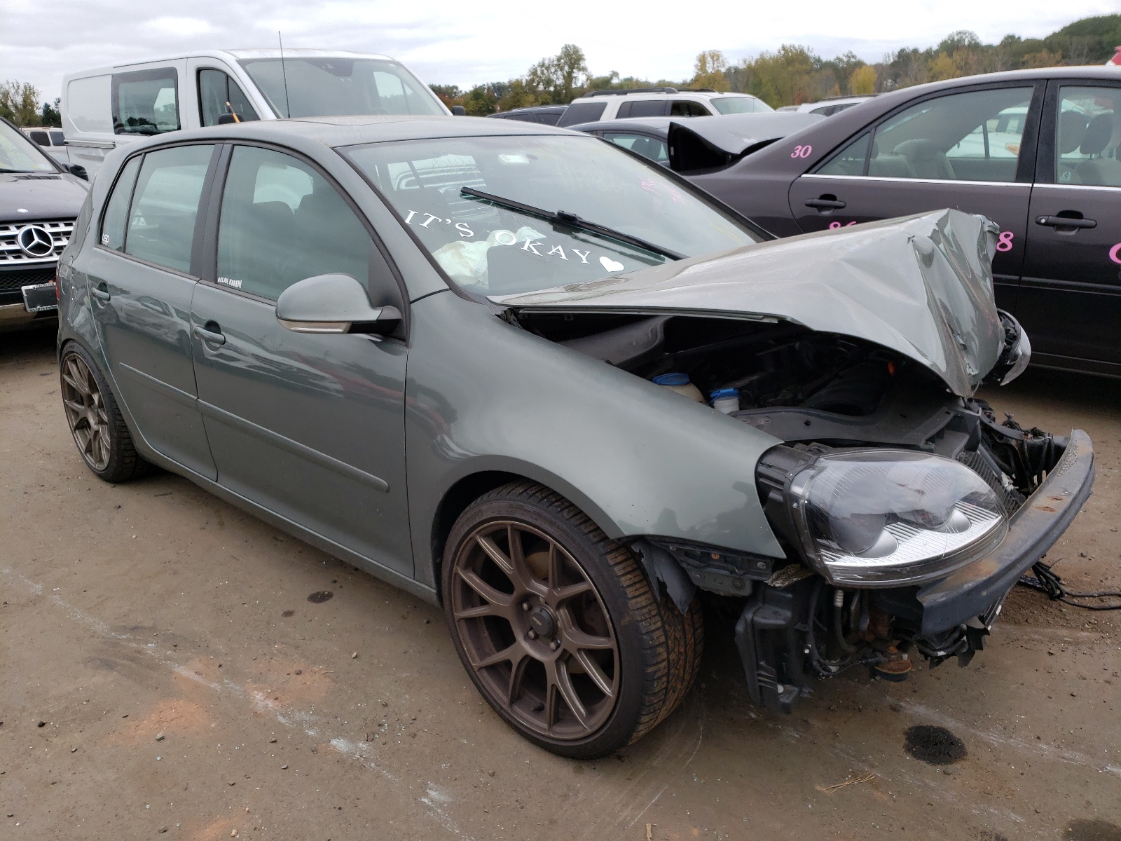 VOLKSWAGEN RABBIT 2006 with VIN WVWCS71K66W198704 - Photo from auction