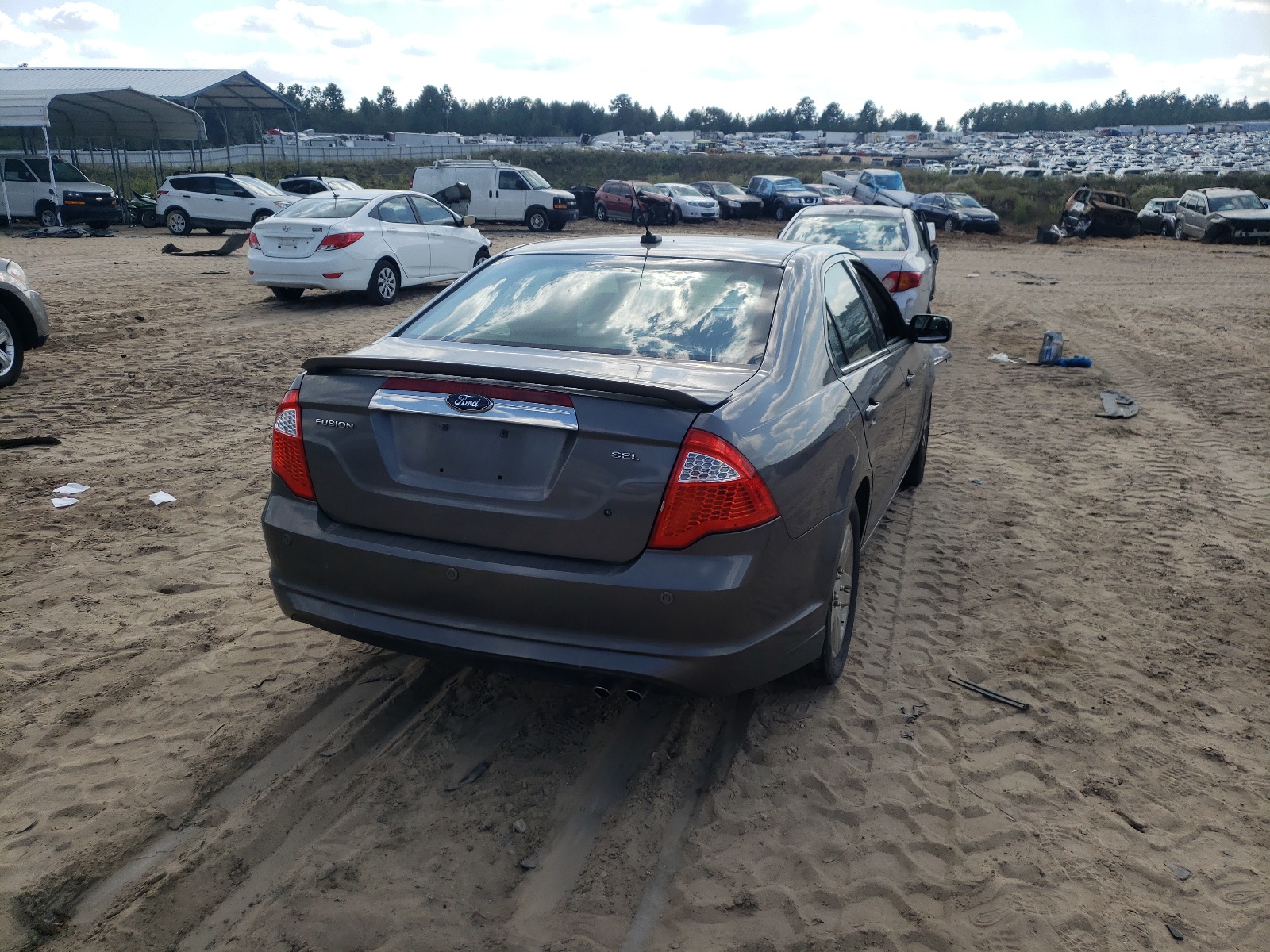Photo 4 from auction – 2010 FORD FUSION SEL with VIN 3FAHP0JA4AR247552