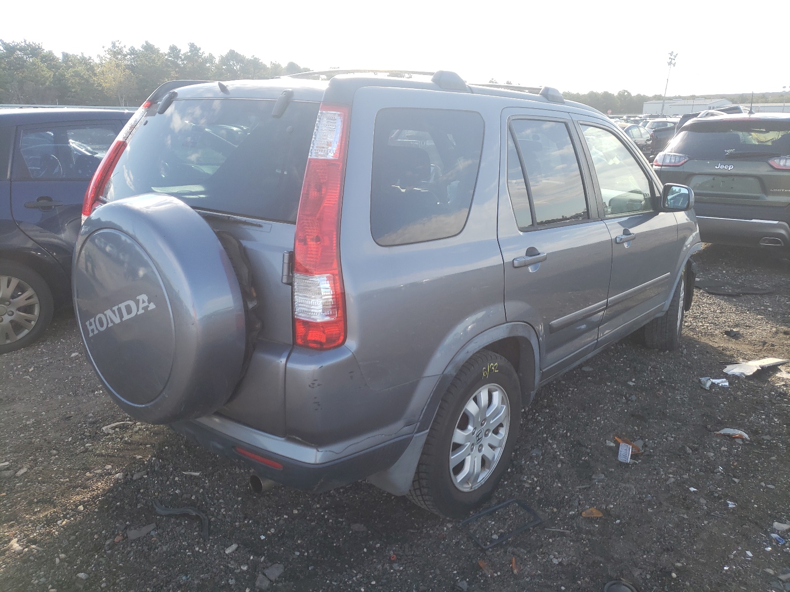 Photo 4 from auction – 2006 HONDA CR-V SE with VIN JHLRD78966C026121