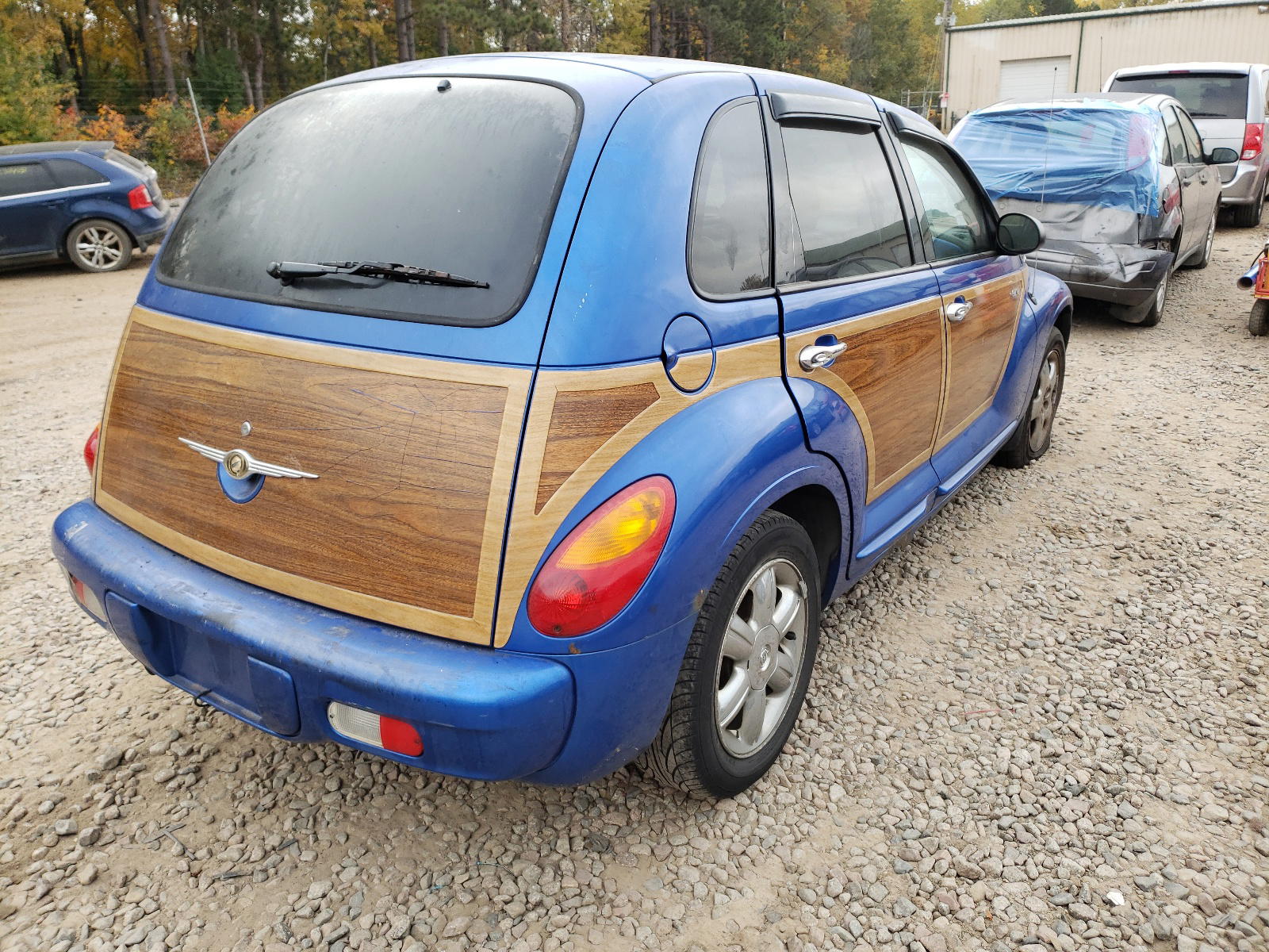 Photo 4 from auction – 2005 CHRYSLER PT CRUISER with VIN 3C8FY68BX5T613781