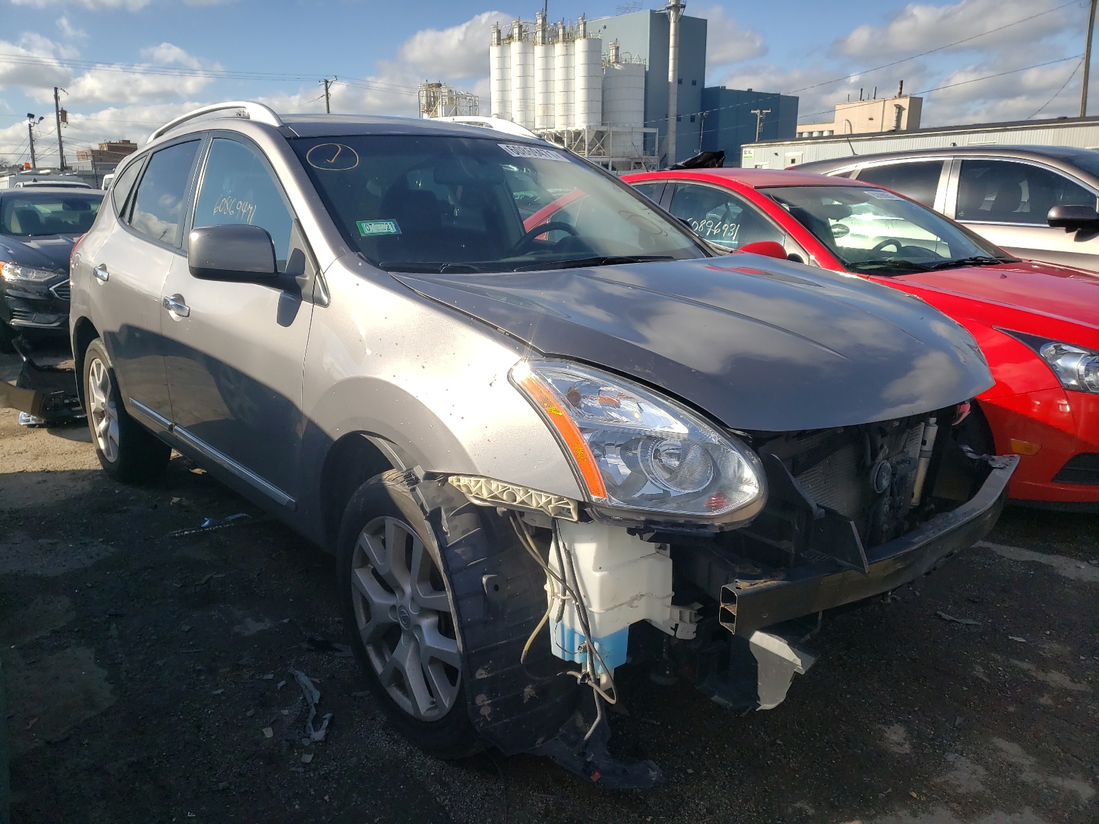 NISSAN ROGUE S 2011 with VIN JN8AS5MT5BW565588 - Photo from auction