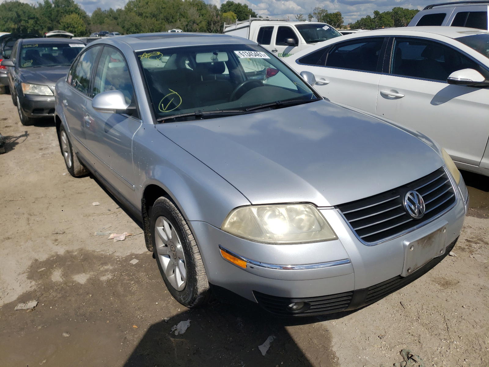 VOLKSWAGEN PASSAT 2004 with VIN WVWPD63B34E220406 - Photo from auction