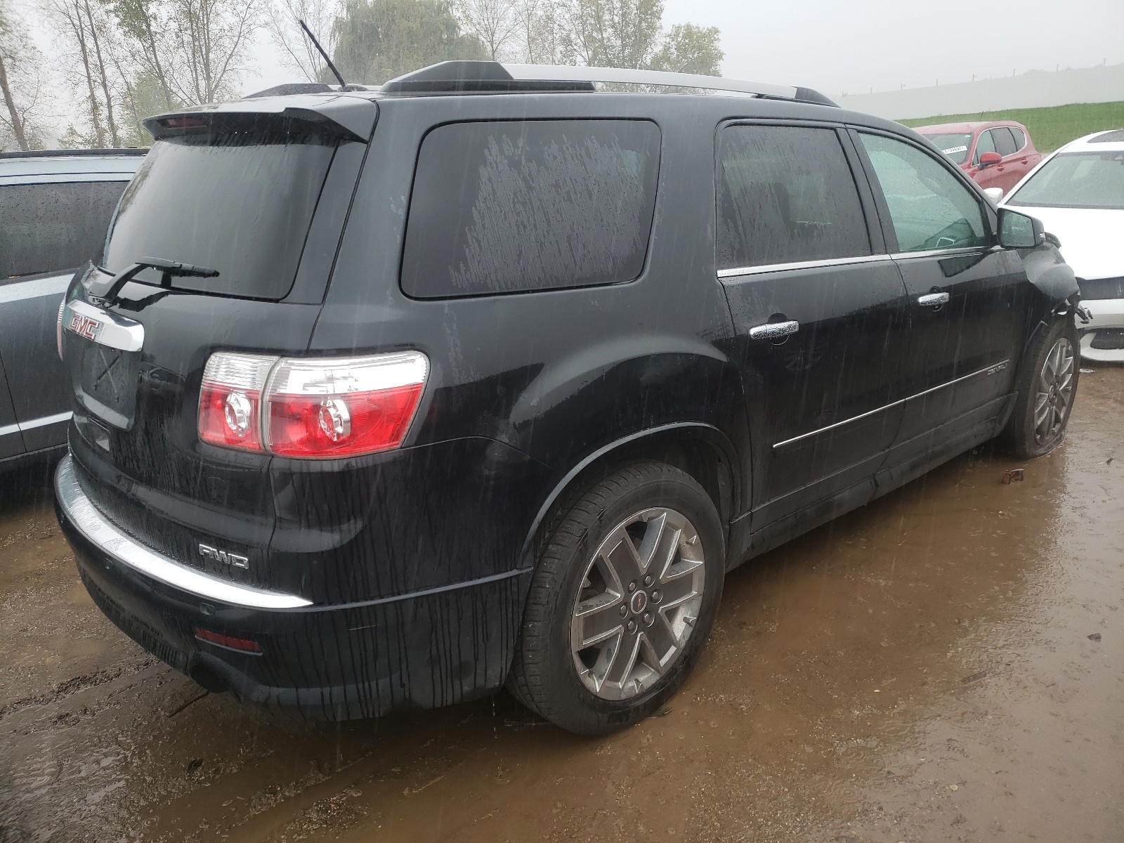 Photo 4 from auction – 2011 GMC ACADIA DEN with VIN 1GKKVTED6BJ341492