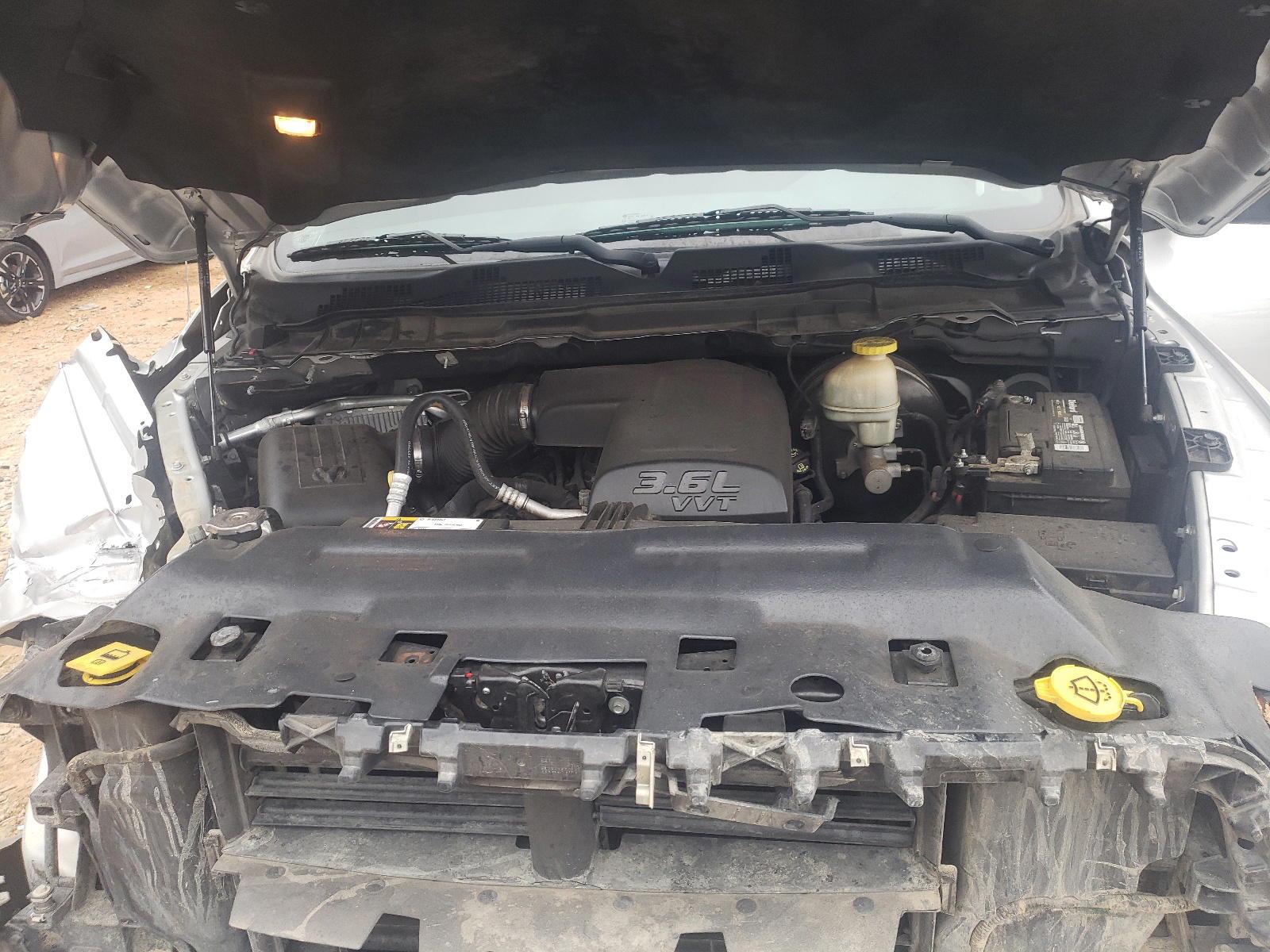 Photo 7 from auction – 2017 RAM 1500 SLT with VIN 1C6RR7LG6HS728573