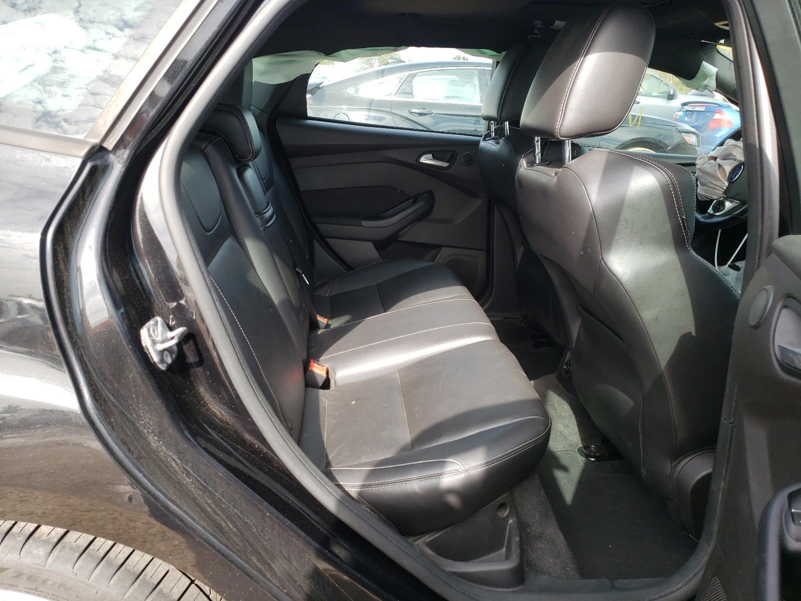 Photo 6 from auction – 2013 FORD FOCUS with VIN 1FADP3L90DL301113