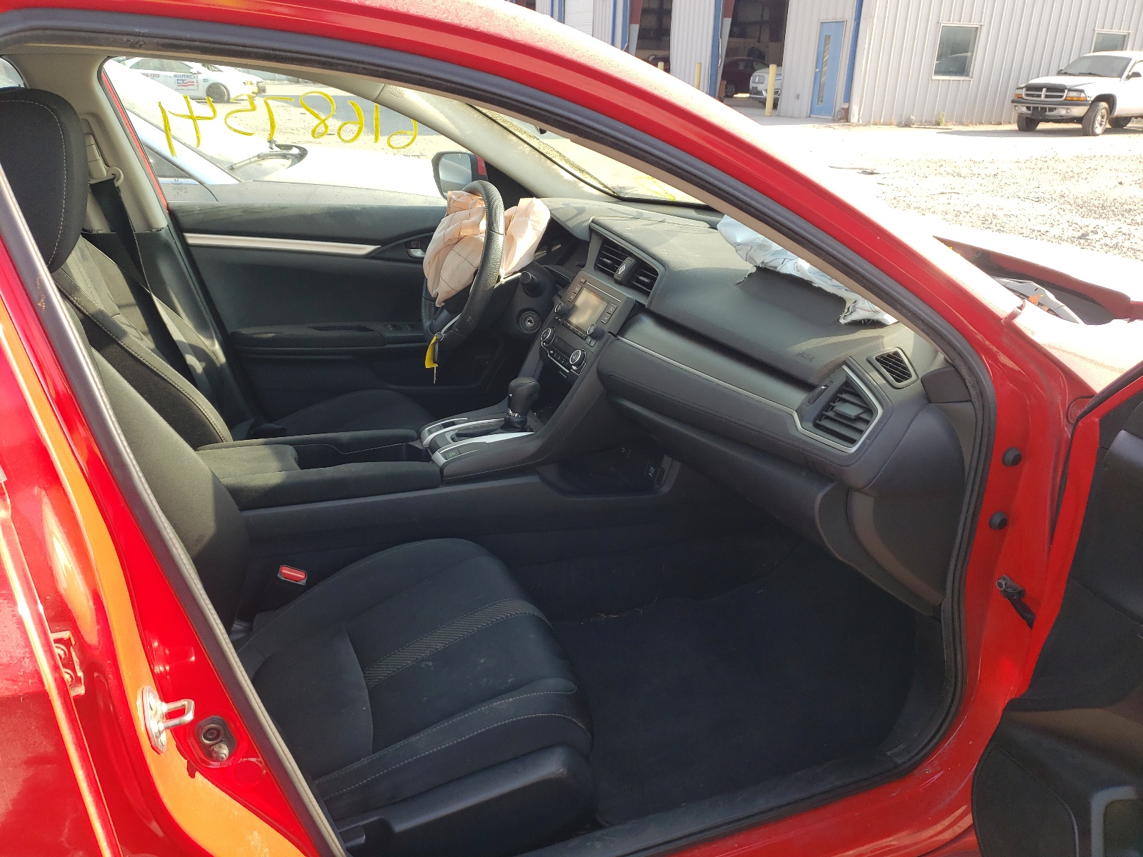 Photo 5 from auction – 2016 HONDA CIVIC LX with VIN 2HGFC2F55GH525059