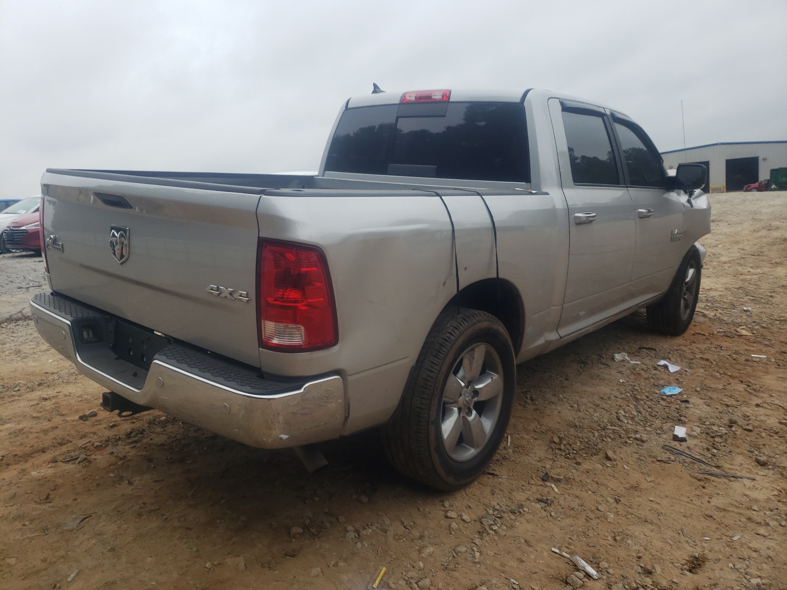 Zdjęcie 4 z aukcji – 2017 RAM 1500 SLT z VIN 1C6RR7LG6HS728573