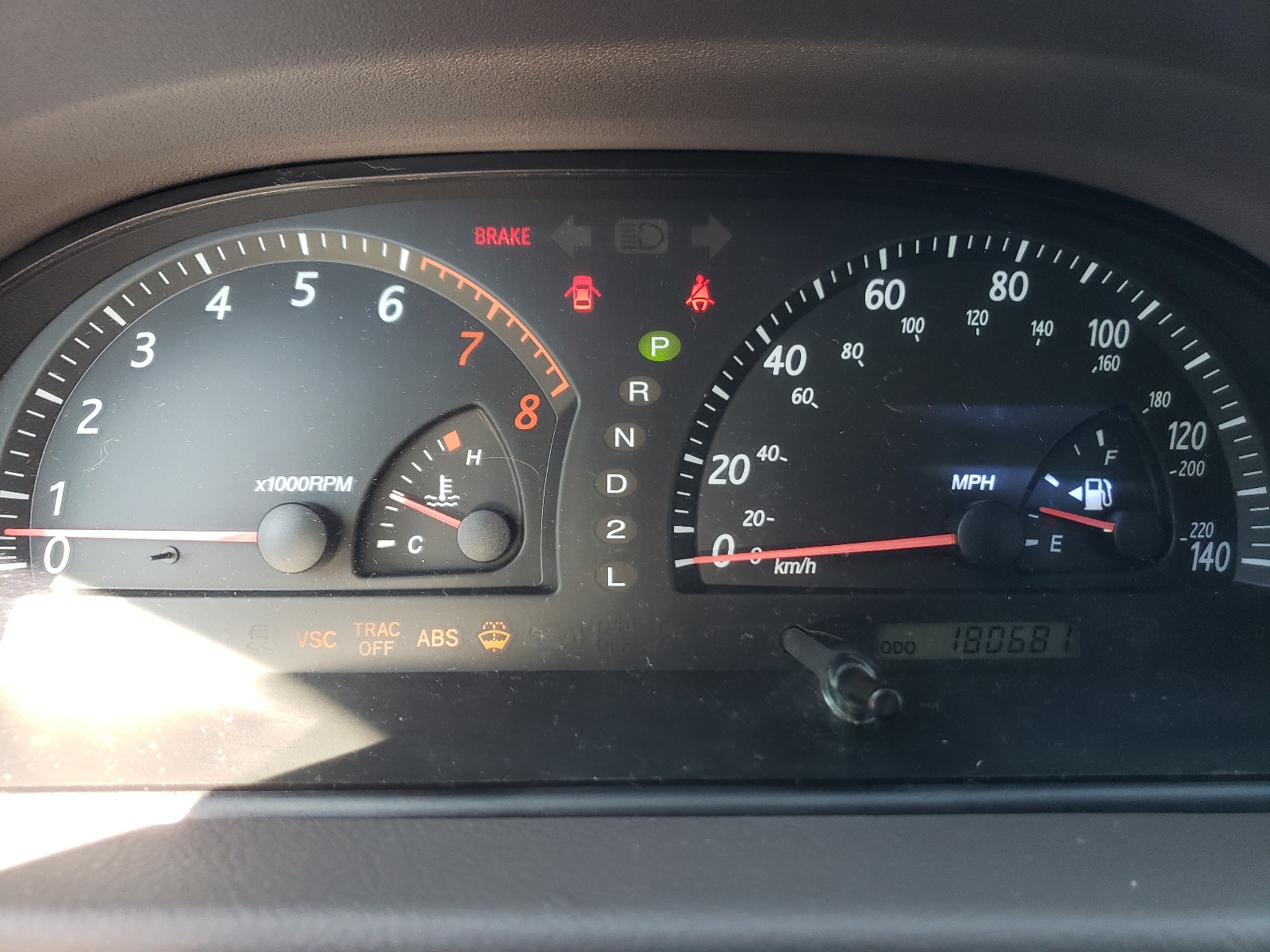 Photo 8 from auction – 2002 TOYOTA CAMRY LE with VIN 4T1BF30K72U539300