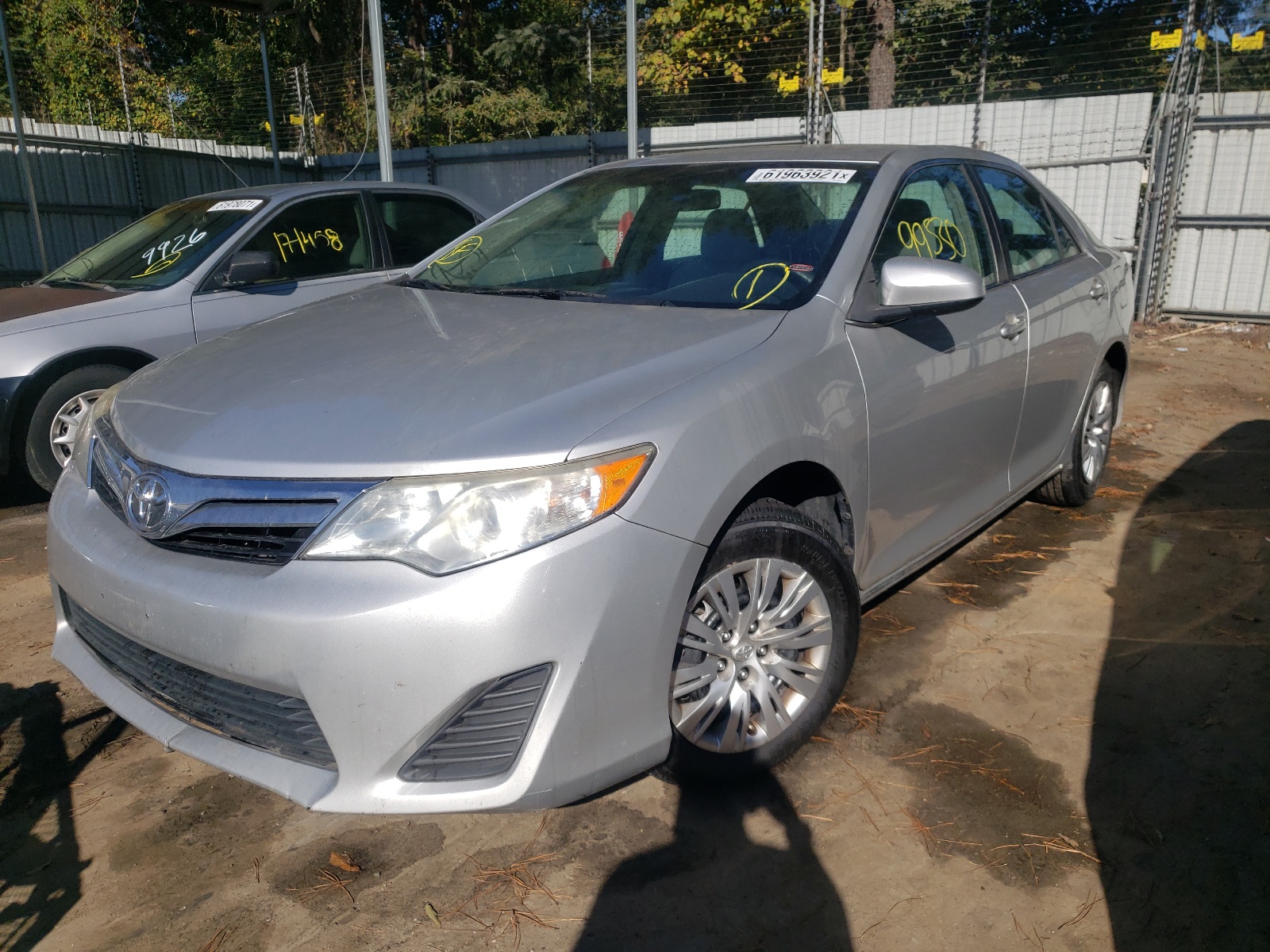 Photo 2 from auction – 2014 TOYOTA CAMRY L with VIN 4T1BF1FK1EU770483