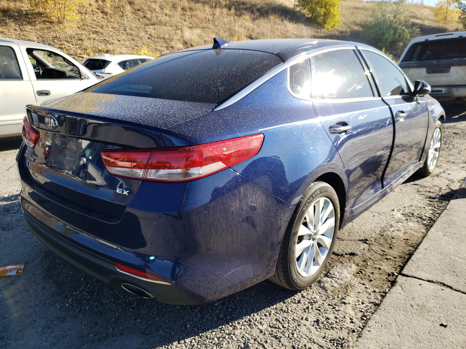 Photo 4 from auction – 2016 KIA OPTIMA EX with VIN 5XXGU4L35GG004800