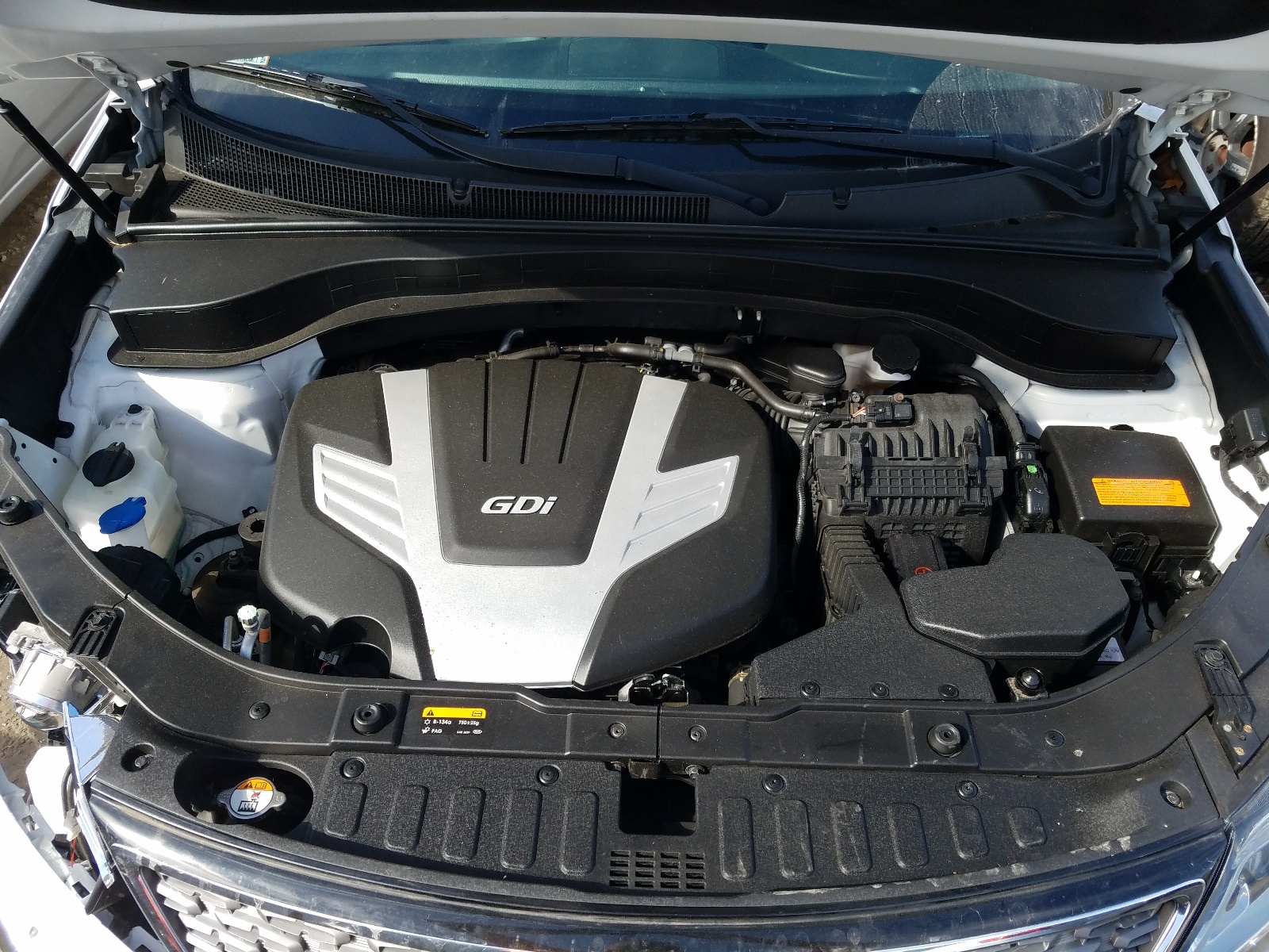 Photo 7 from auction – 2015 KIA SORENTO SX with VIN 5XYKWDA72FG618255