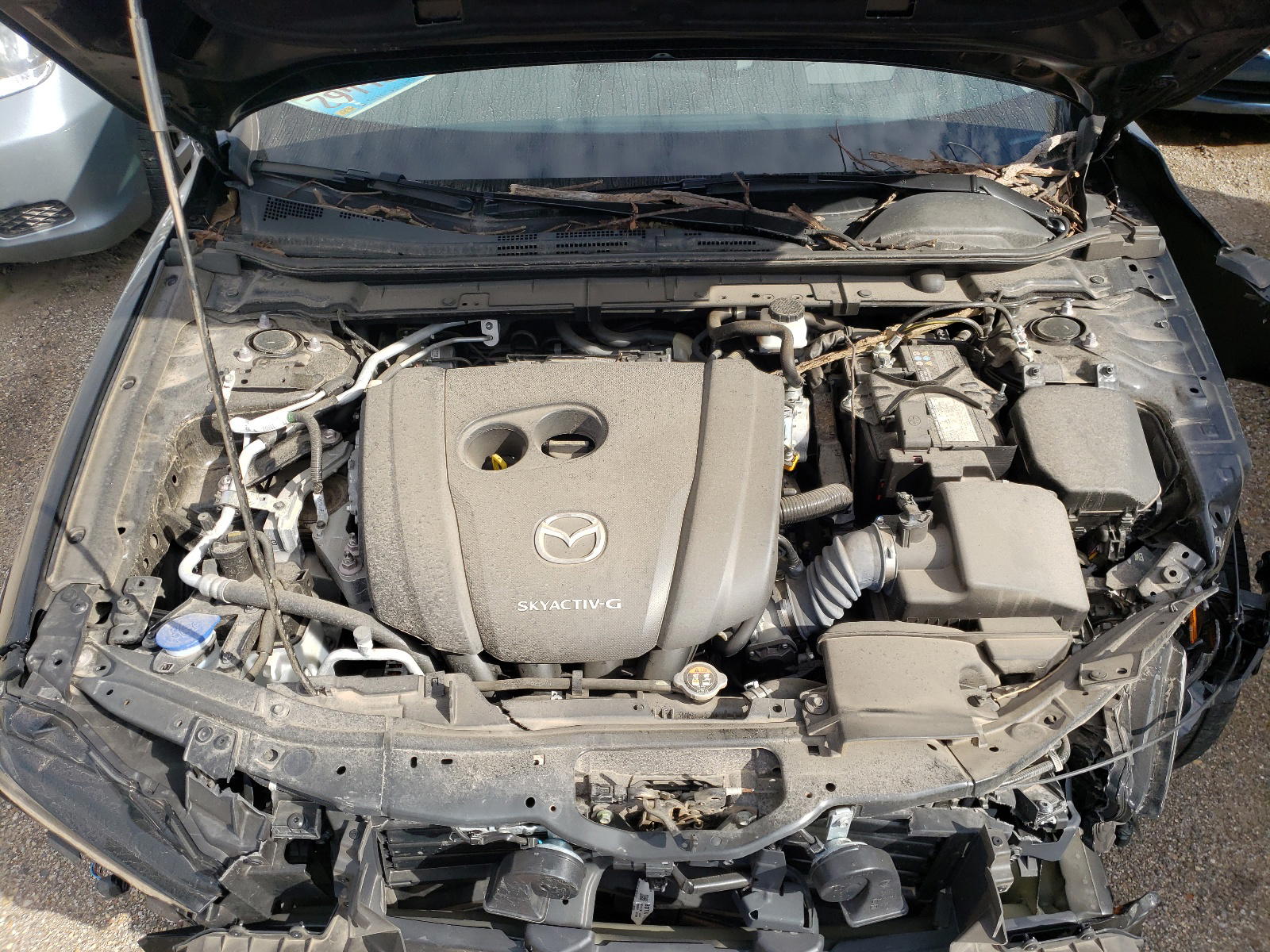 Photo 7 from auction – 2020 MAZDA 3 PREMIUM with VIN 3MZBPBEM7LM129198