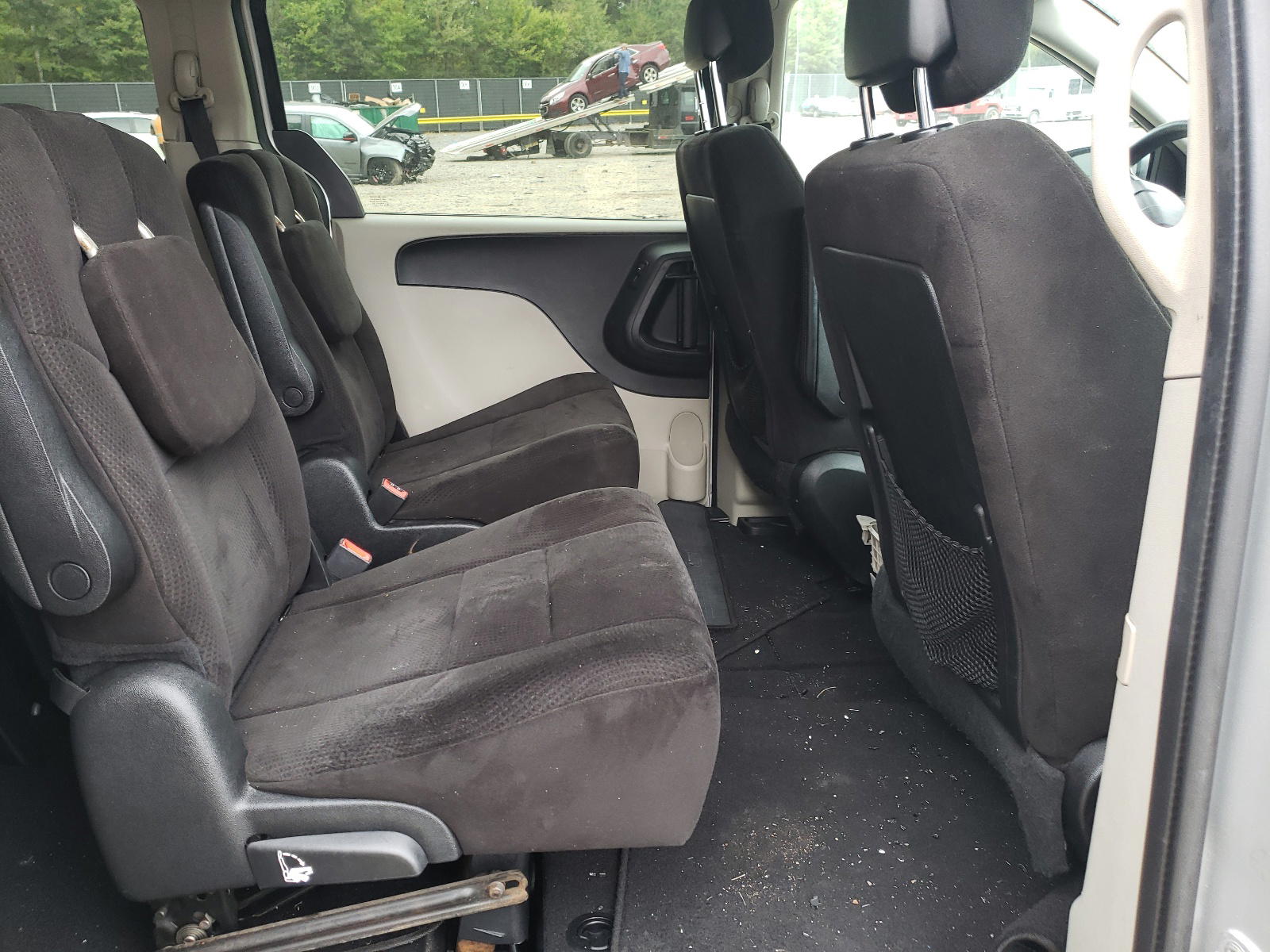 Photo 6 from auction – 2012 DODGE GRAND CARA with VIN 2C4RDGCG3CR236357