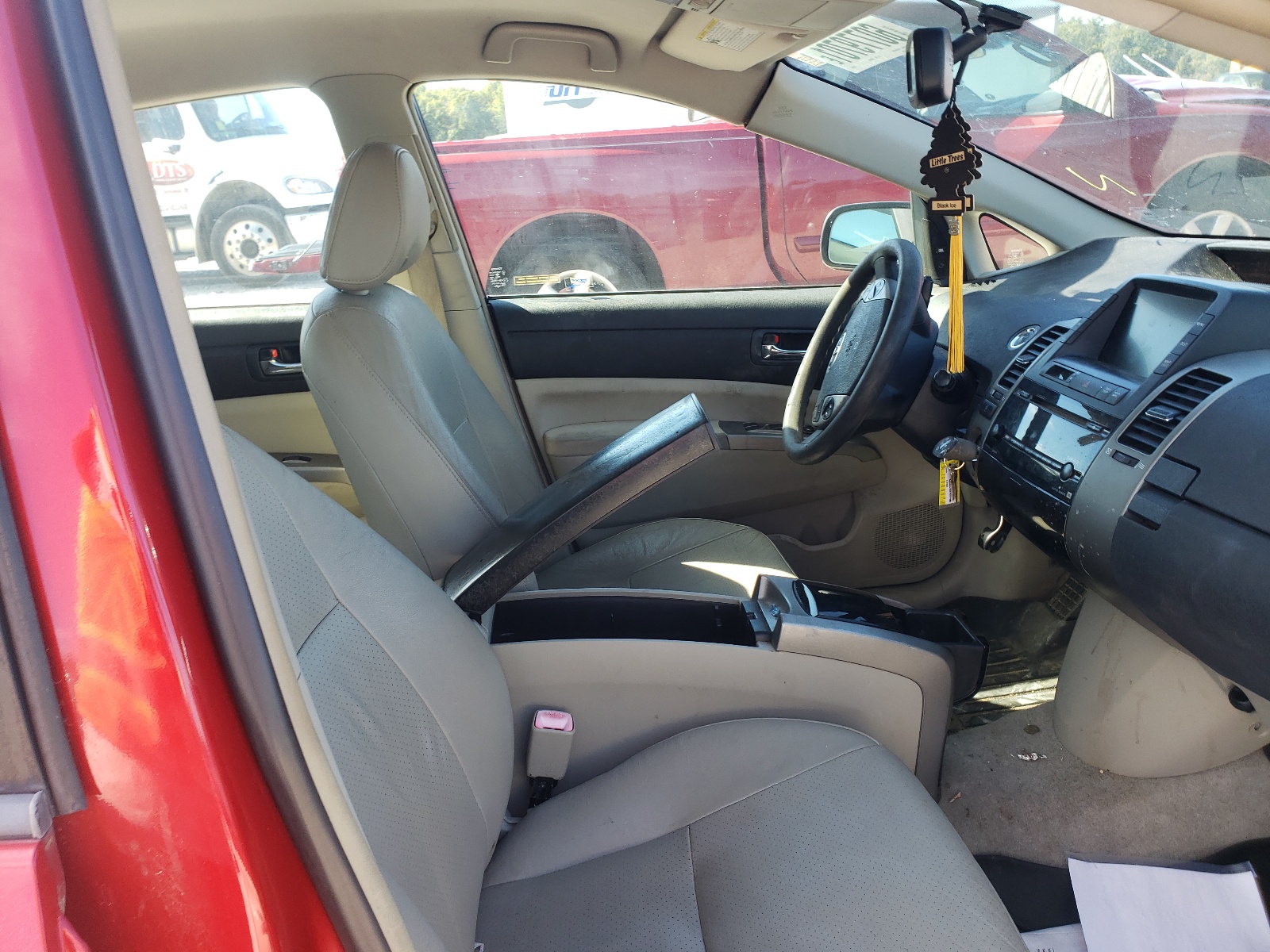 Photo 5 from auction – 2007 TOYOTA PRIUS with VIN JTDKB20U877548797