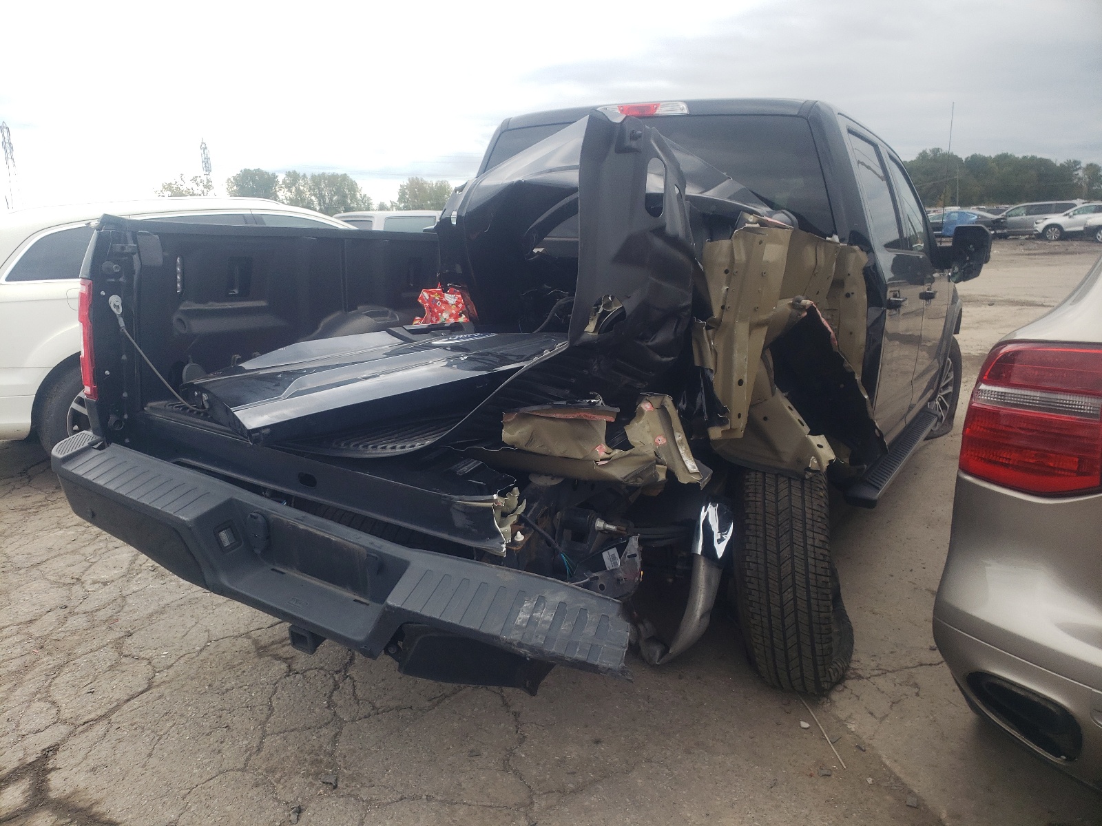 Photo 4 from auction – 2018 FORD F150 SUPER with VIN 1FTEW1EP4JKG02261
