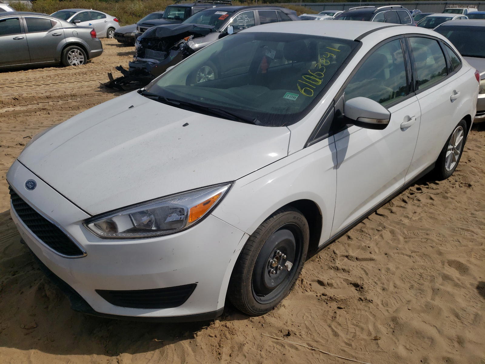 Photo 2 from auction – 2017 FORD FOCUS SE with VIN 1FADP3F21HL269437