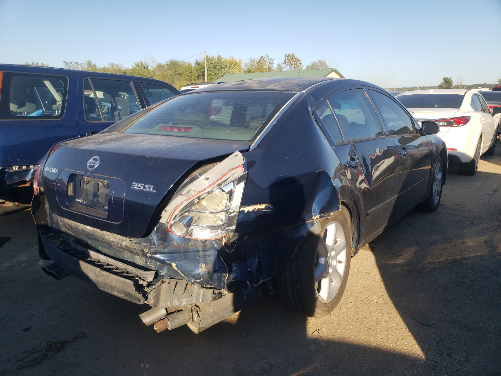 Photo 4 from auction – 2005 NISSAN MAXIMA SE with VIN 1N4BA41E05C833266