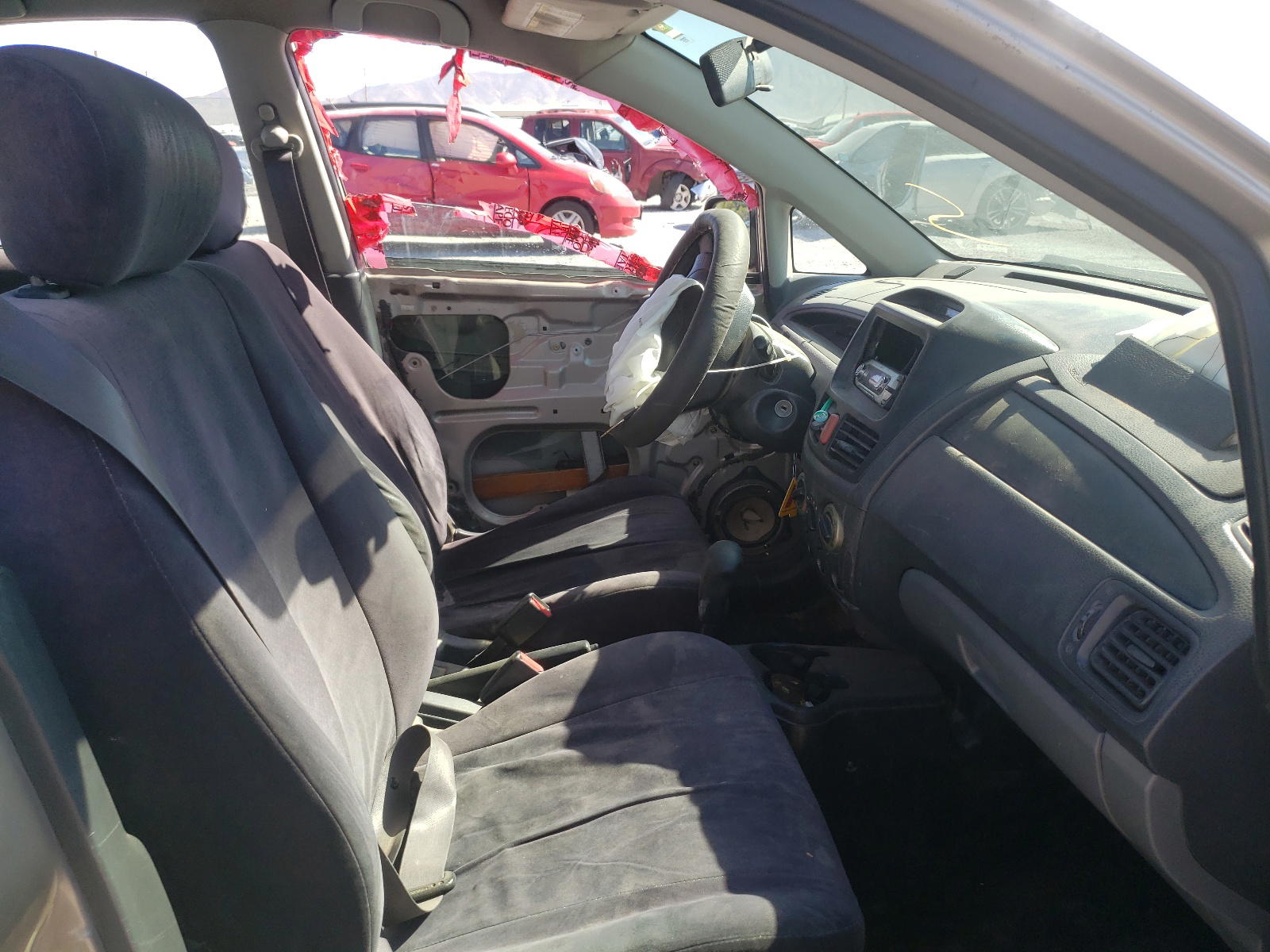 Photo 5 from auction – 2004 SUZUKI AERIO with VIN JS2RA61S945204303