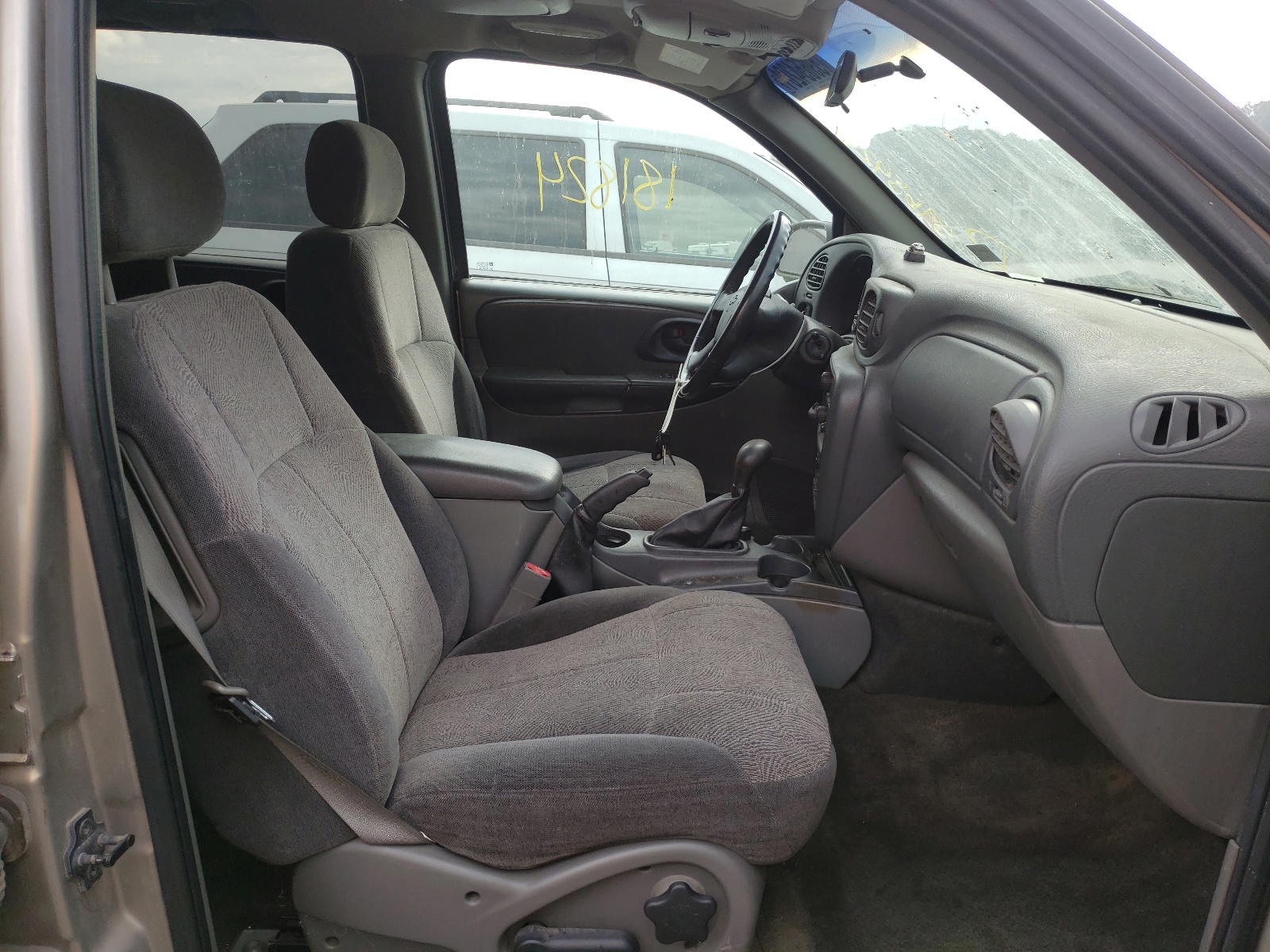 Photo 5 from auction – 2003 CHEVROLET TRAILBLAZE with VIN 1GNET16P336170174